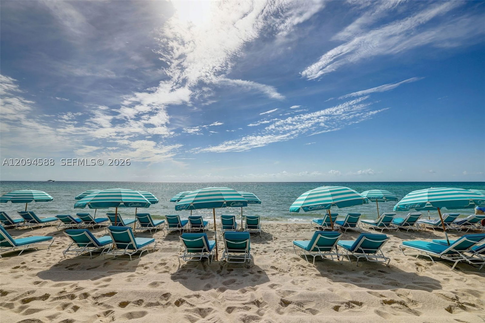 Real estate property located at 6799 Collins Ave #606, Miami-dade, South Carillon Beach Cond, Miami Beach, FL