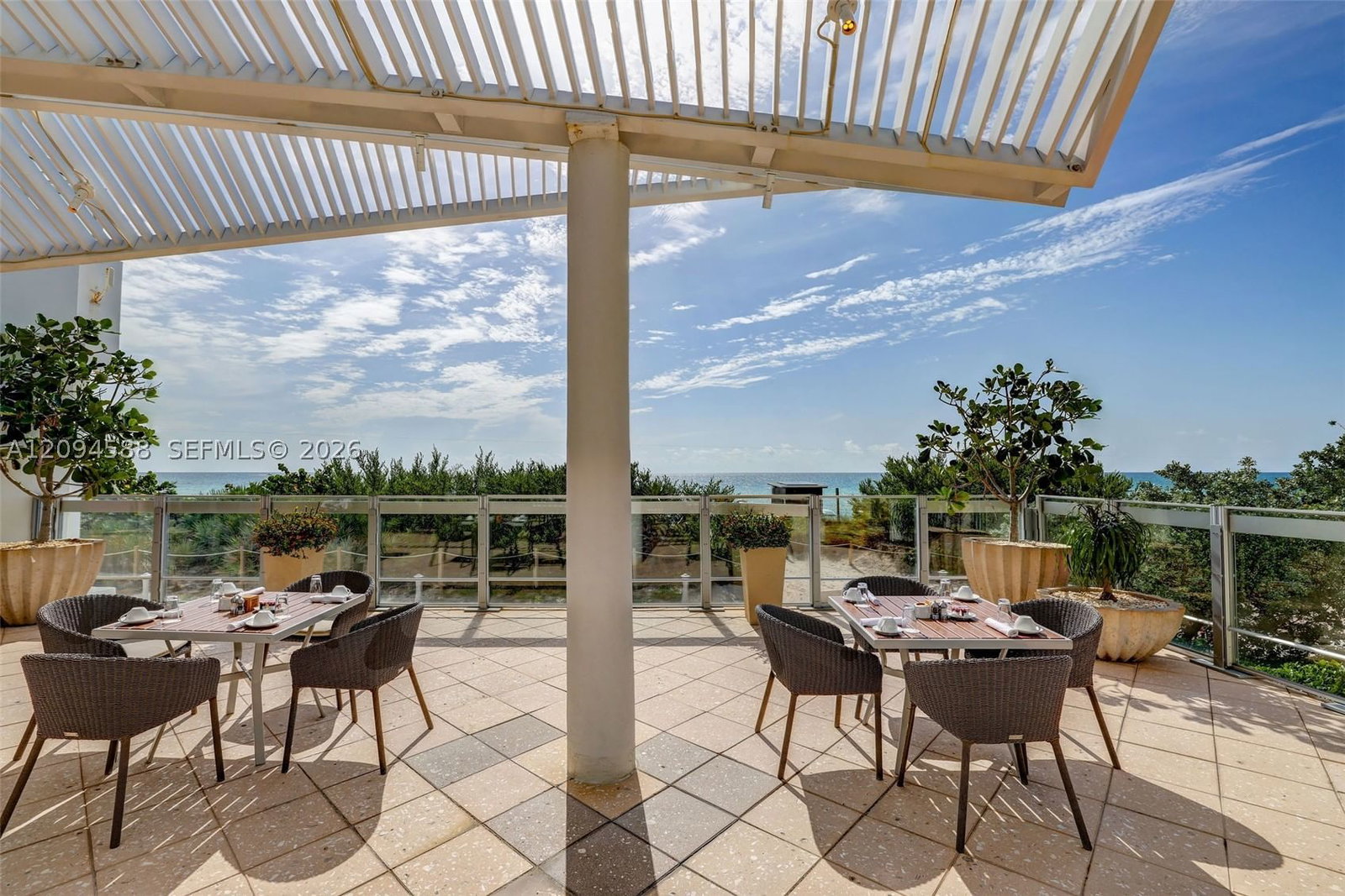 Real estate property located at 6799 Collins Ave #606, Miami-dade, South Carillon Beach Cond, Miami Beach, FL