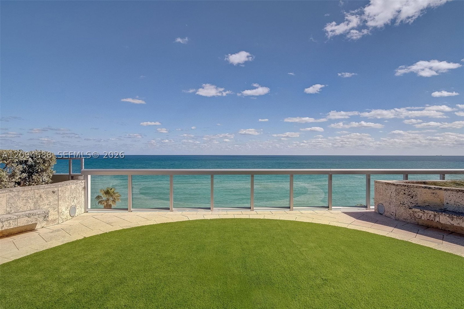 Real estate property located at 6799 Collins Ave #606, Miami-dade, South Carillon Beach Cond, Miami Beach, FL