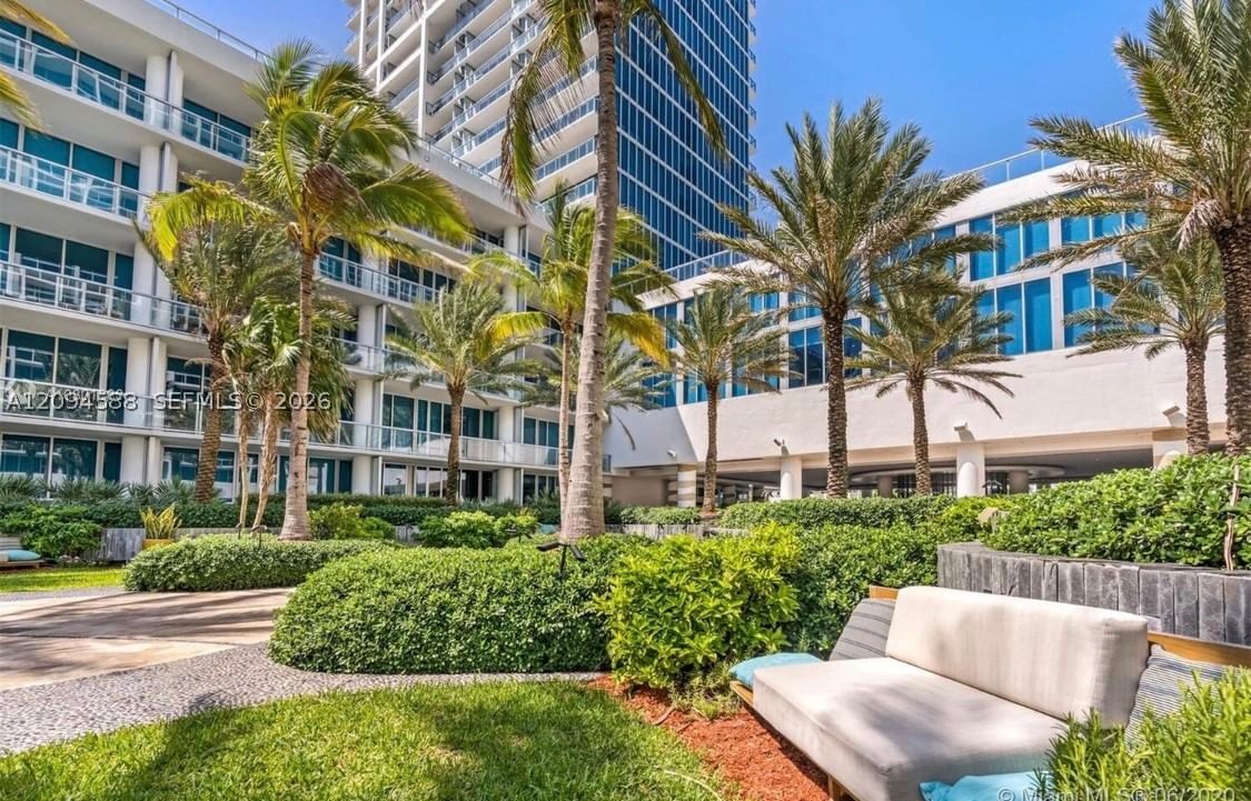 Real estate property located at 6799 Collins Ave #606, Miami-dade, South Carillon Beach Cond, Miami Beach, FL