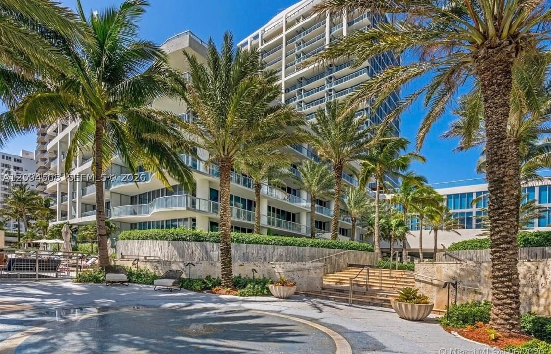 Real estate property located at 6799 Collins Ave #606, Miami-dade, South Carillon Beach Cond, Miami Beach, FL