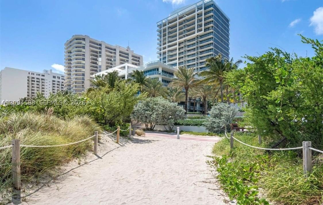 Real estate property located at 6799 Collins Ave #606, Miami-dade, South Carillon Beach Cond, Miami Beach, FL