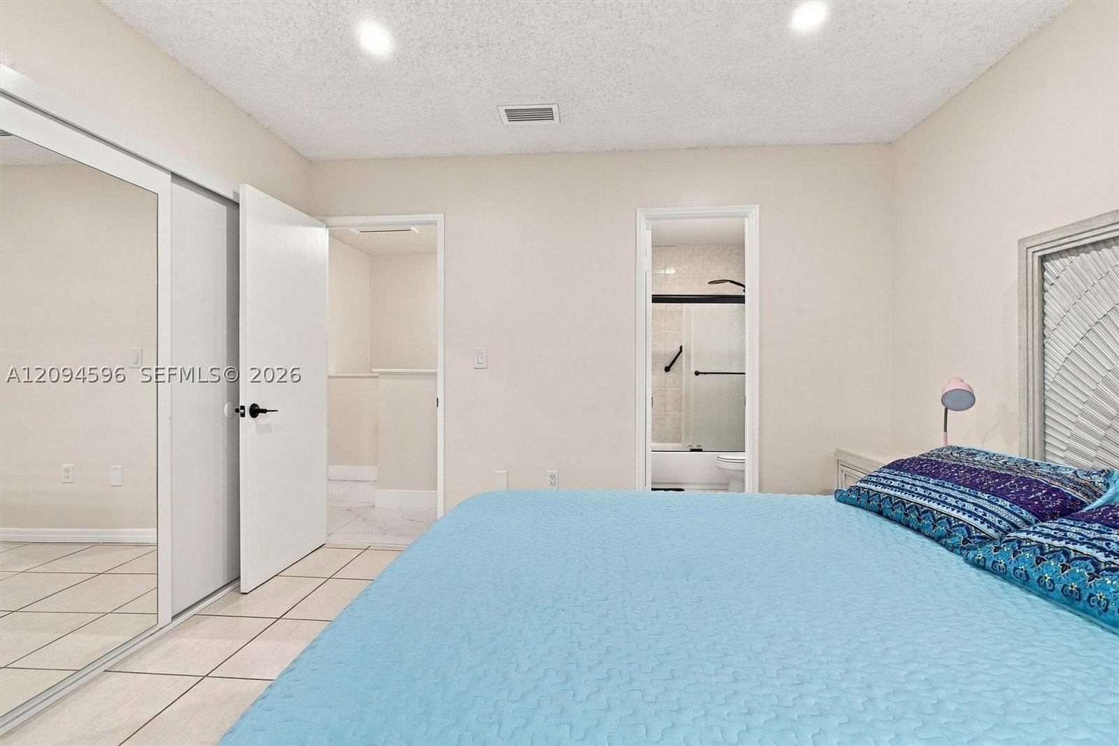 Real estate property located at 9670 Fontainebleau Blvd #19, Miami-dade, 9670 Golfview Villas Cond, Miami, FL