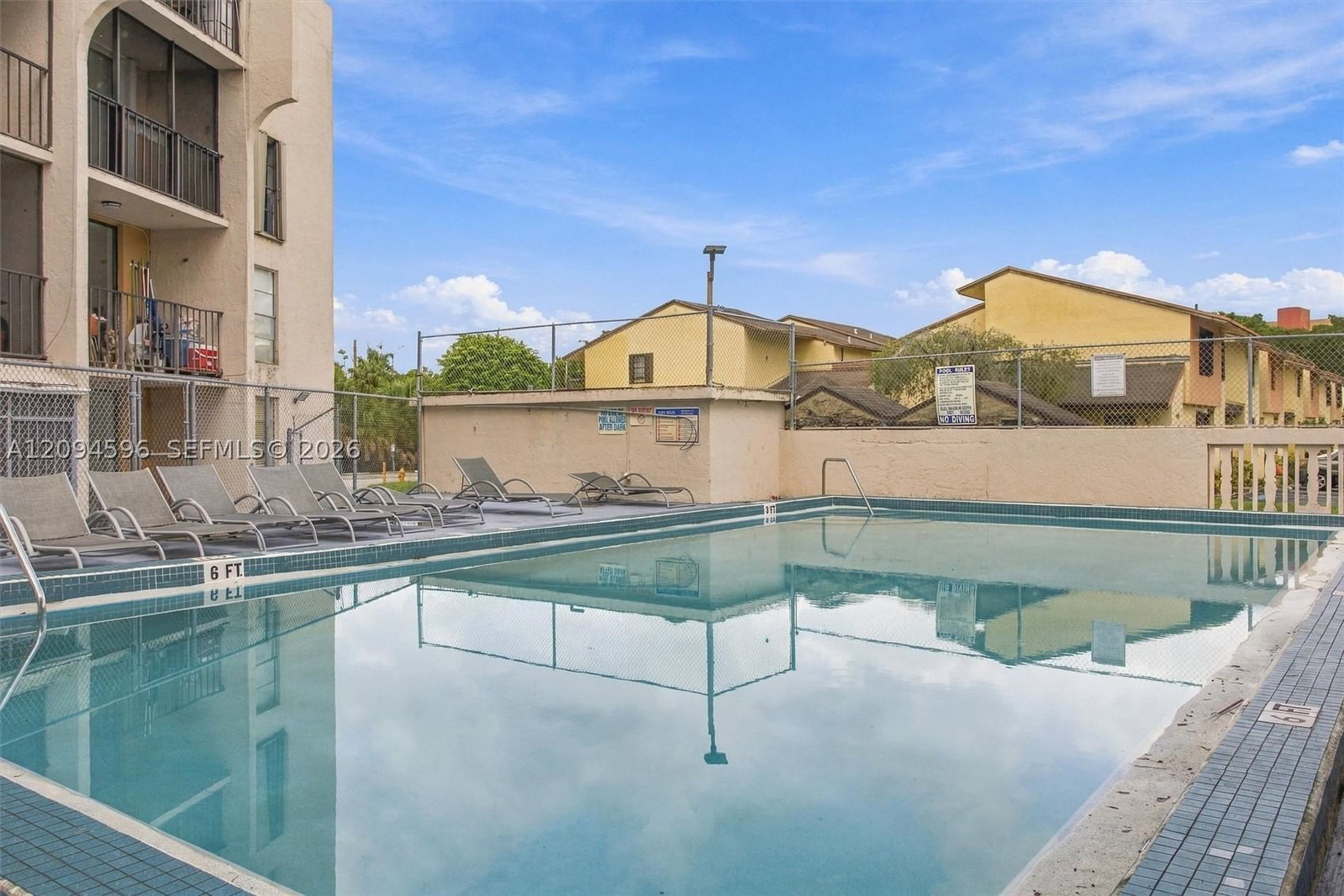 Real estate property located at 9670 Fontainebleau Blvd #19, Miami-dade, 9670 Golfview Villas Cond, Miami, FL