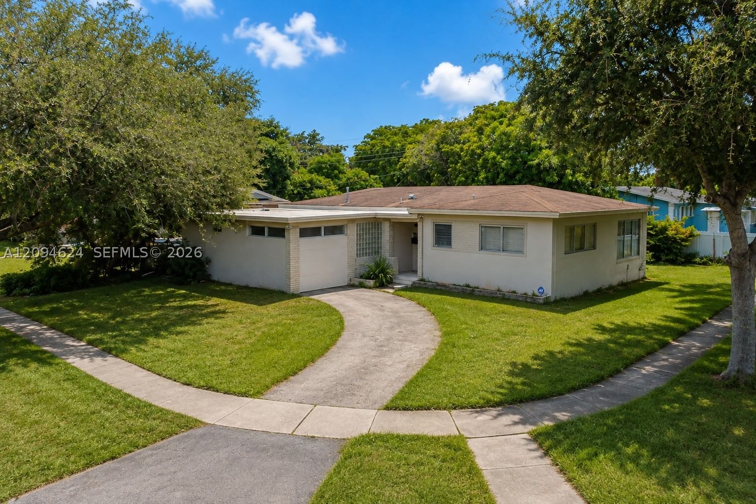 Real estate property located at 50 132nd Ter, Miami-dade, Breezeswept Estates 2nd A, North Miami, FL