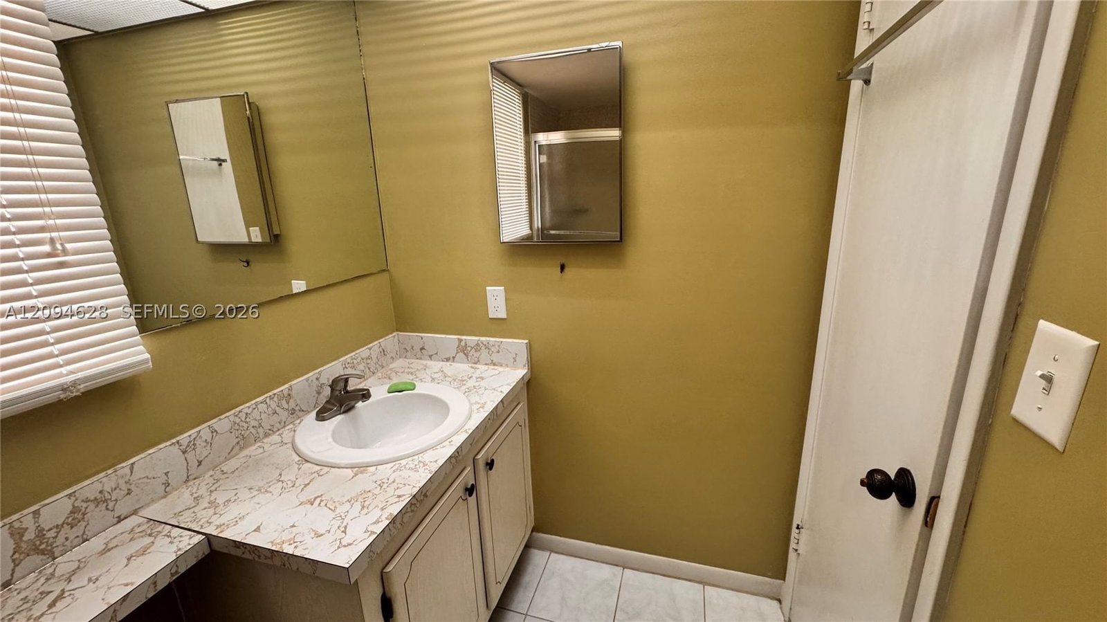Real estate property located at 8400 Sunrise Lakes Blvd #306, Broward, Sunrise Lakes 53 Condo, Sunrise, FL