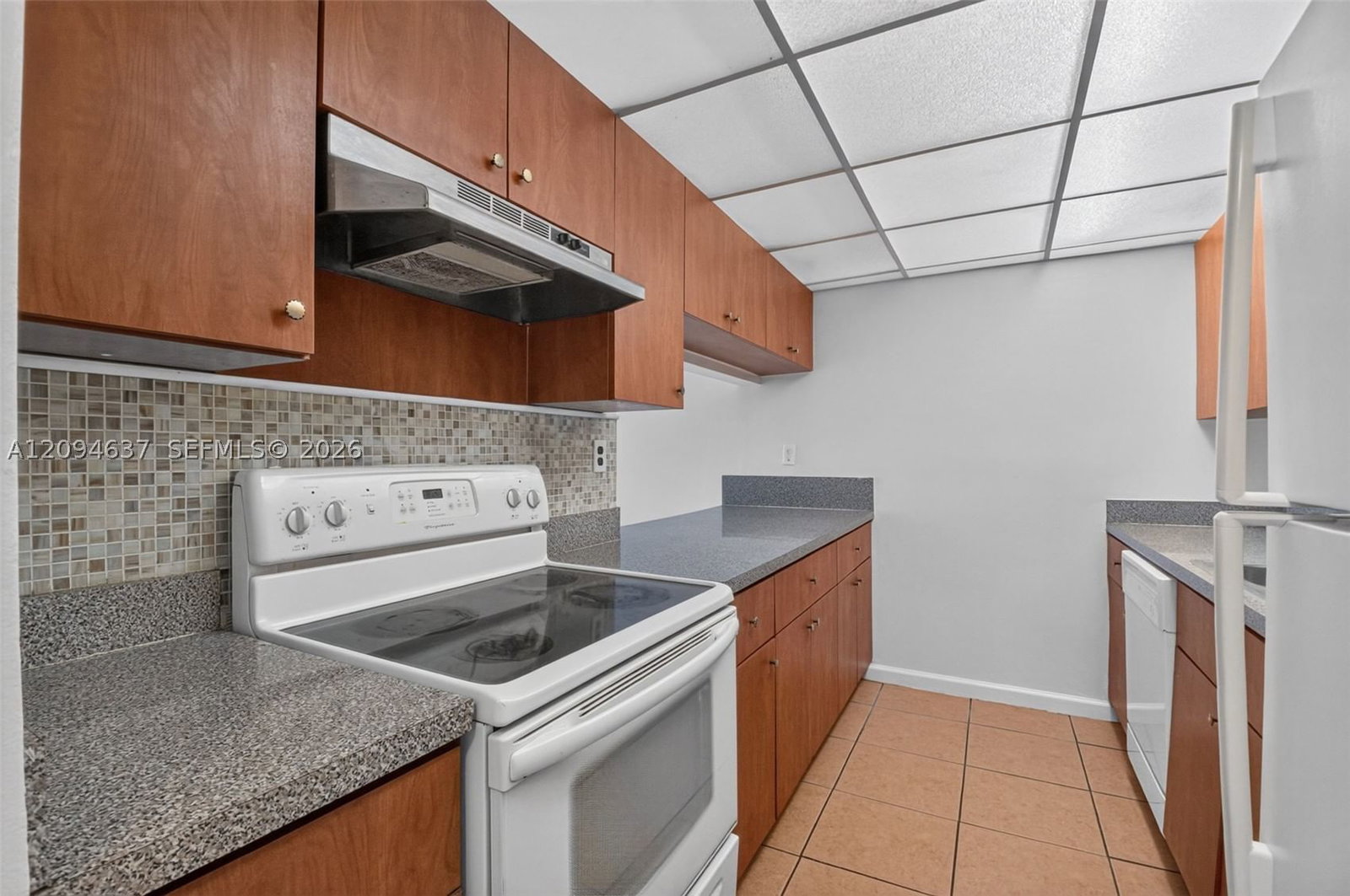 Real estate property located at 1880 Congress Ave #301, Palm Beach, Presidential Golfview Con, West Palm Beach, FL