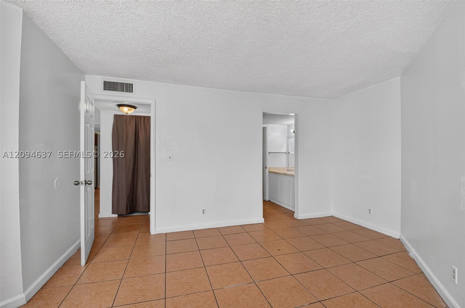 Real estate property located at 1880 Congress Ave #301, Palm Beach, Presidential Golfview Con, West Palm Beach, FL
