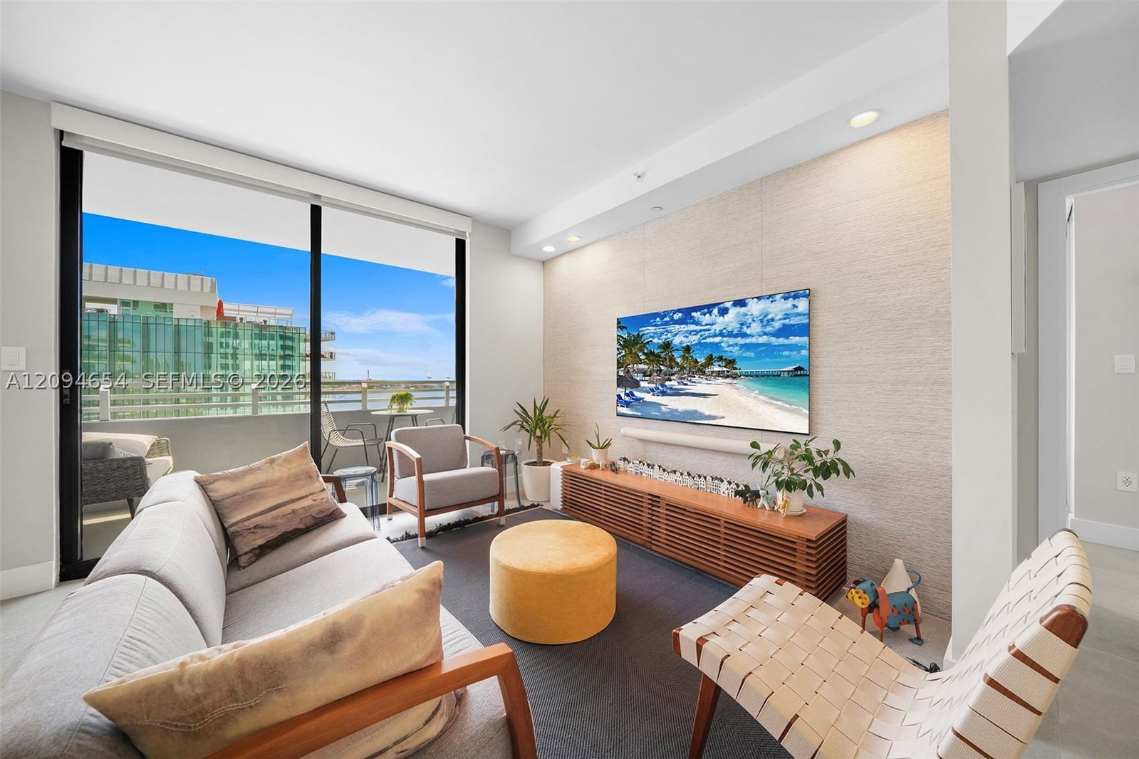 Real estate property located at 1330 West Ave #1506, Miami-dade, The Waverly At South Beac, Miami Beach, FL