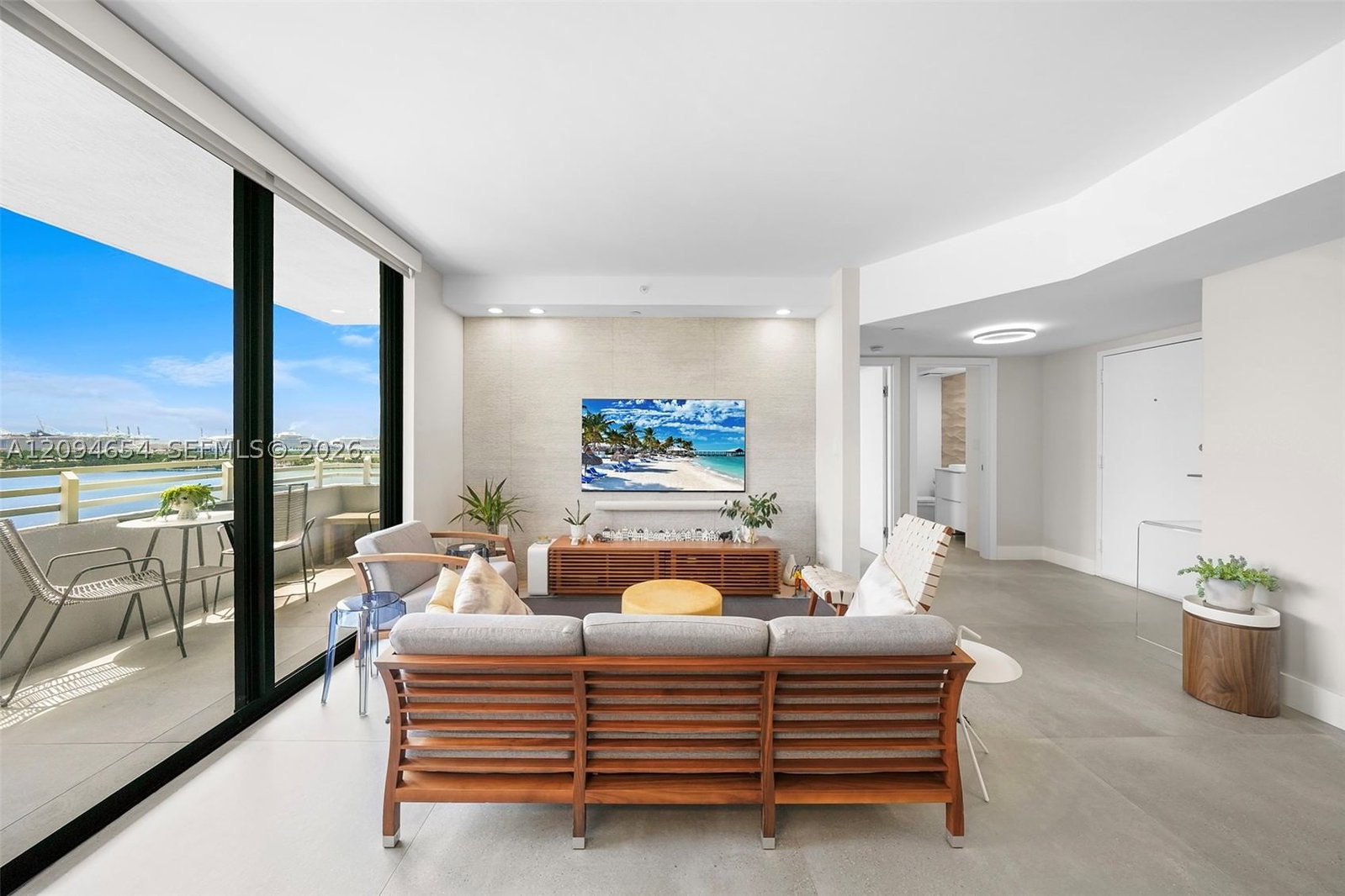 Real estate property located at 1330 West Ave #1506, Miami-dade, The Waverly At South Beac, Miami Beach, FL