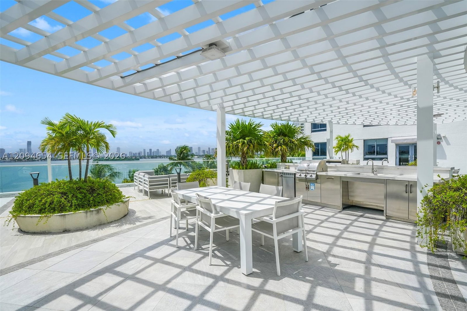 Real estate property located at 1330 West Ave #1506, Miami-dade, The Waverly At South Beac, Miami Beach, FL