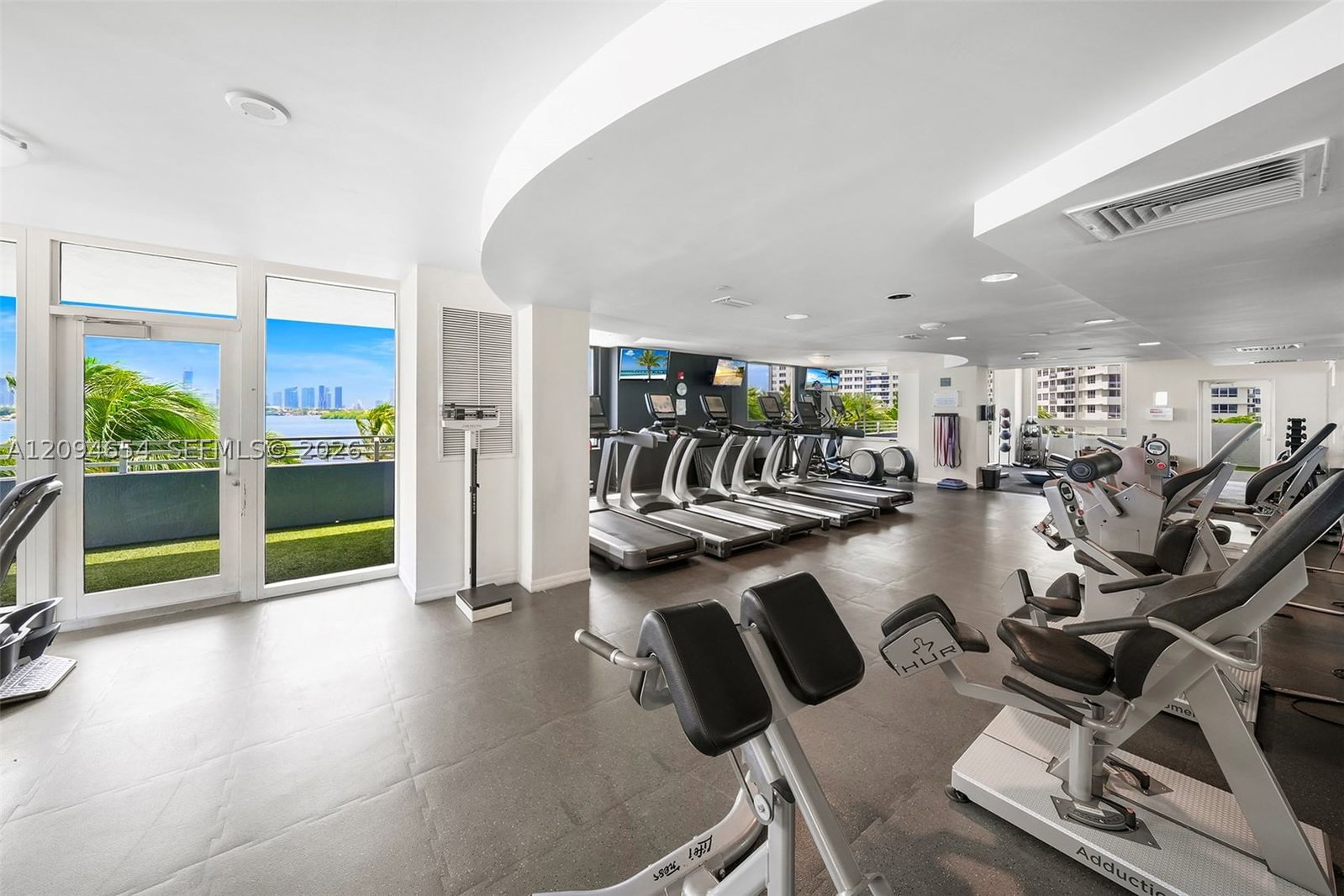 Real estate property located at 1330 West Ave #1506, Miami-dade, The Waverly At South Beac, Miami Beach, FL