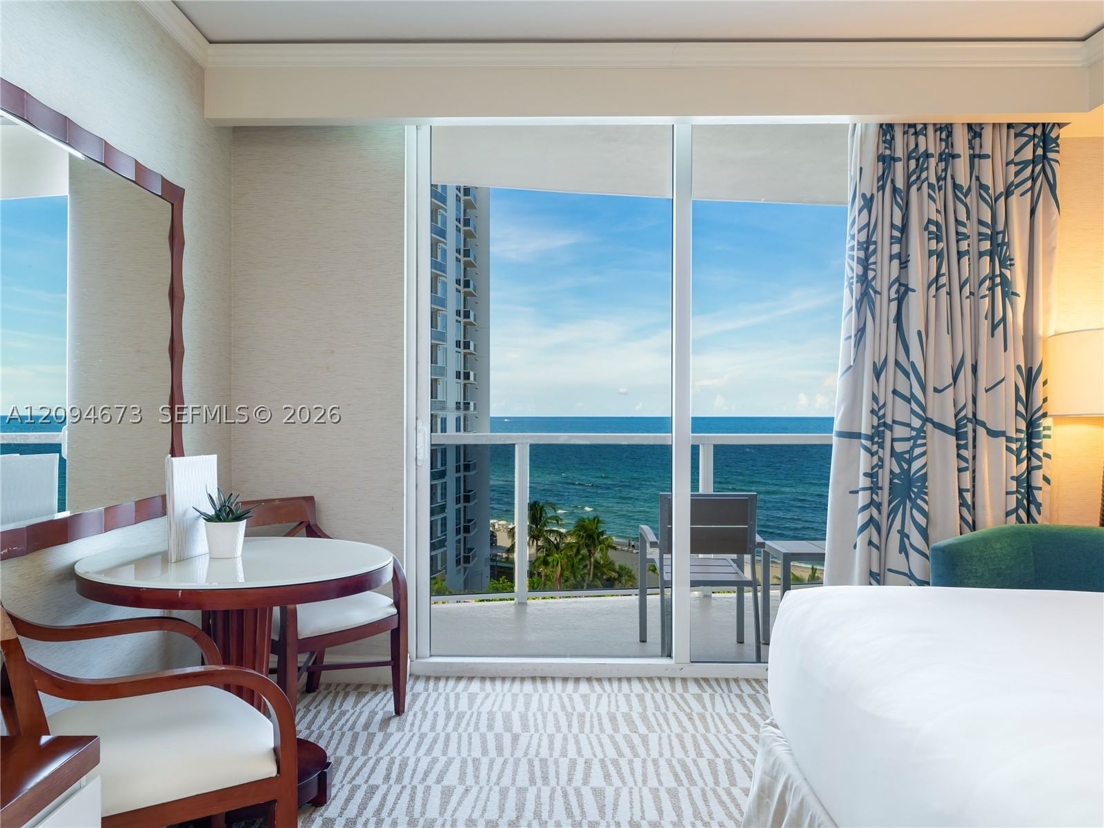 Real estate property located at 18001 Collins Ave #606, Miami-dade, Trump International Sones, Sunny Isles Beach, FL