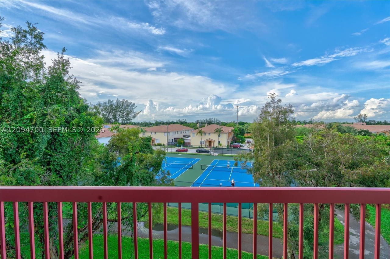 Real estate property located at 10253 9th St Cir #407-6, Miami-dade, West Fontaine Condo, Miami, FL