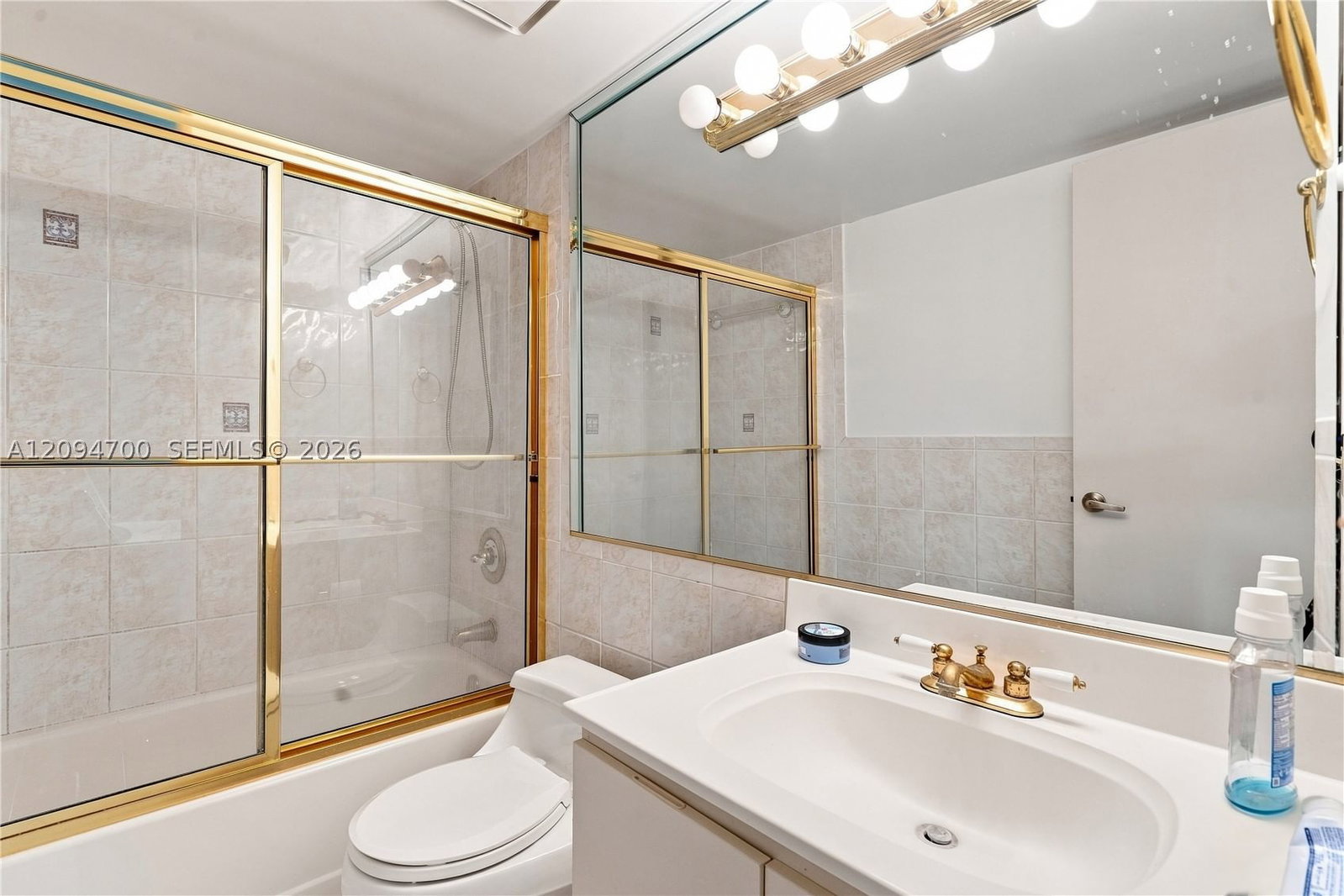 Real estate property located at 10253 9th St Cir #407-6, Miami-dade, West Fontaine Condo, Miami, FL