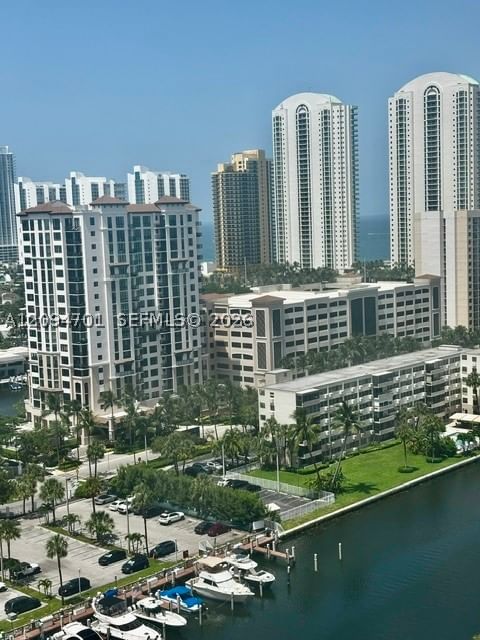 Real estate property located at 500 Bayview Dr #1923, Miami-dade, Arlen House West Condo, Sunny Isles Beach, FL