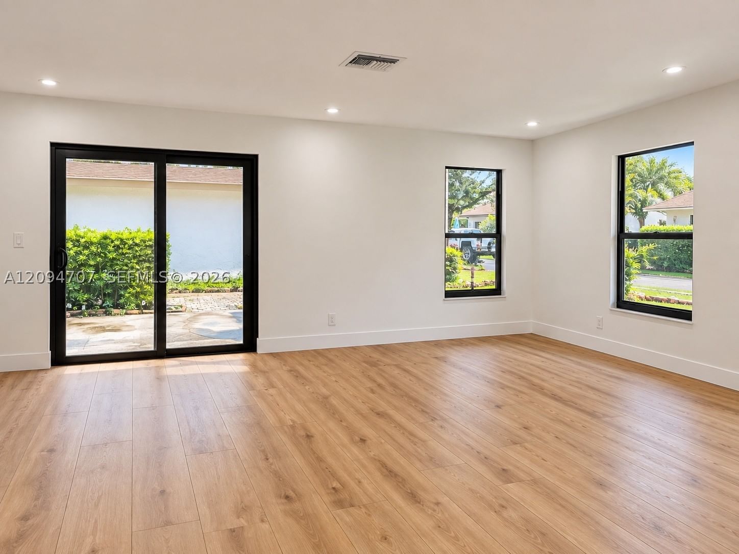 Real estate property located at 6621 4th Ct, Broward, Polynesian Villas, Plantation, FL