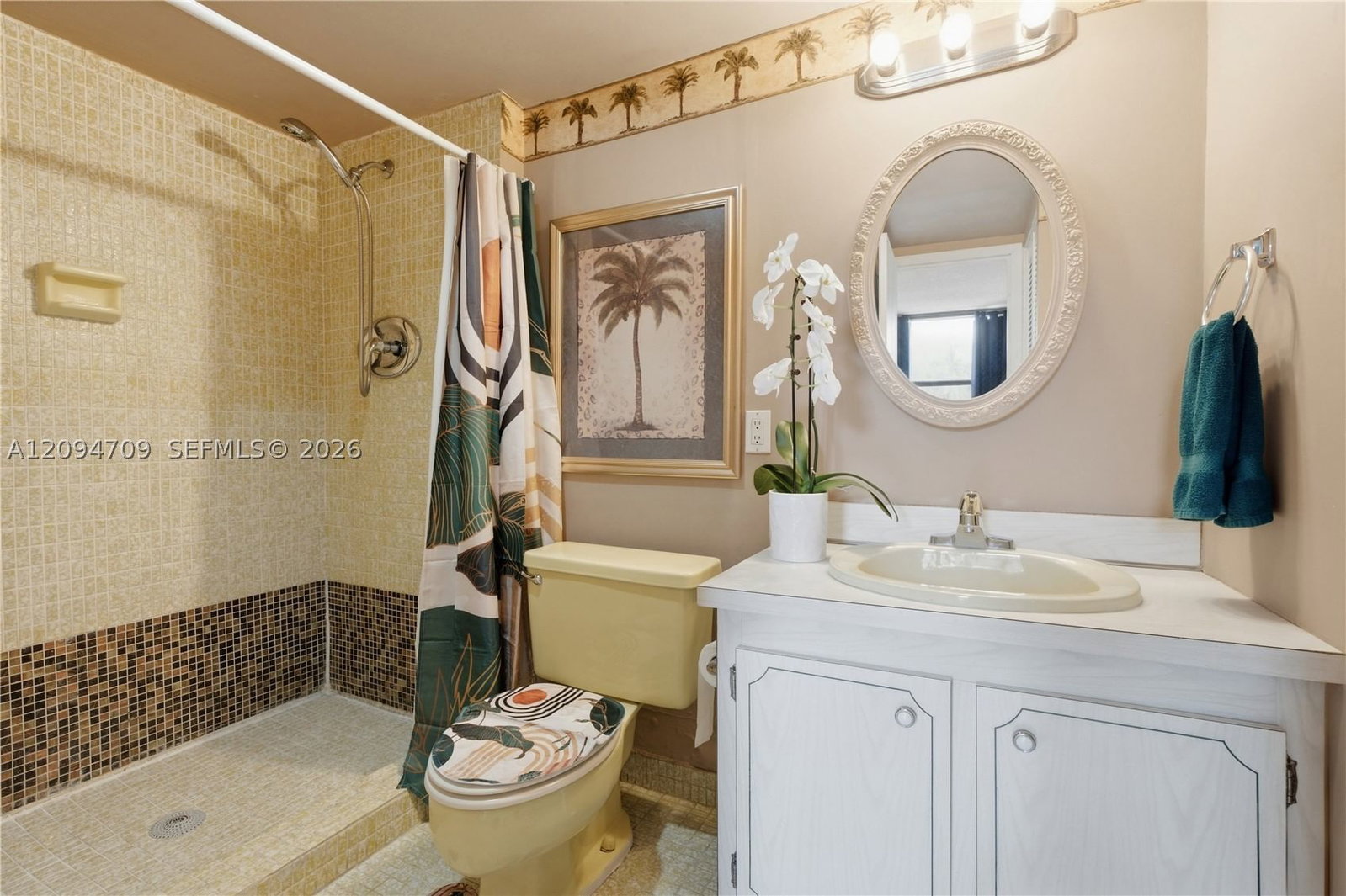 Real estate property located at 3675 Country Club Dr #204, Miami-dade, Aventura-eldorado Condo, Aventura, FL