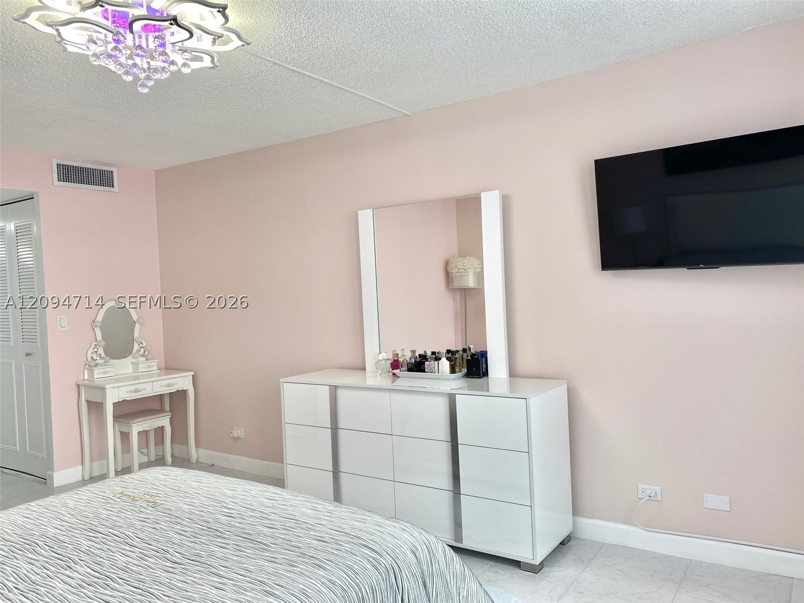 Real estate property located at 251 174th St #615, Miami-dade, Winston Towers 200, Sunny Isles Beach, FL