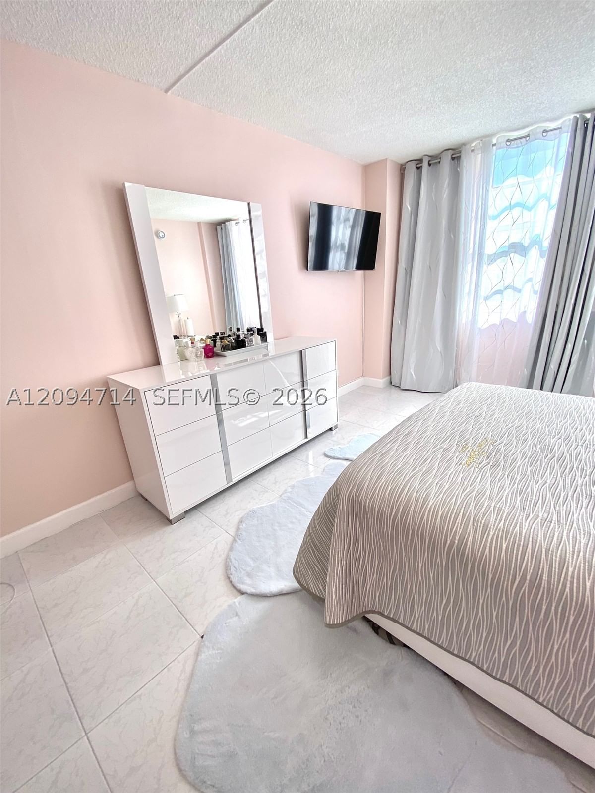 Real estate property located at 251 174th St #615, Miami-dade, Winston Towers 200, Sunny Isles Beach, FL