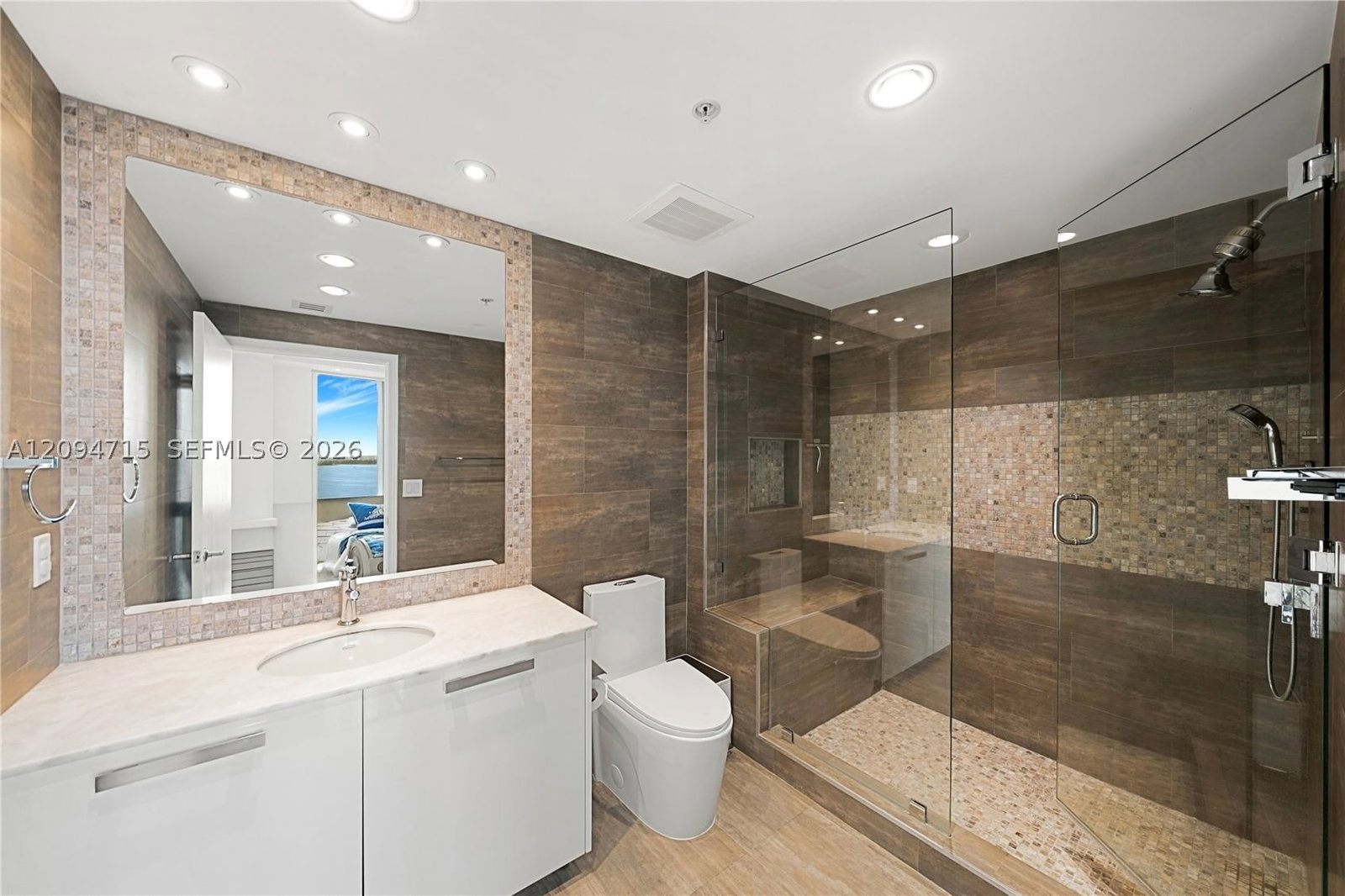 Real estate property located at 601 36th St #1612, Miami-dade, Blue Condo, Miami, FL