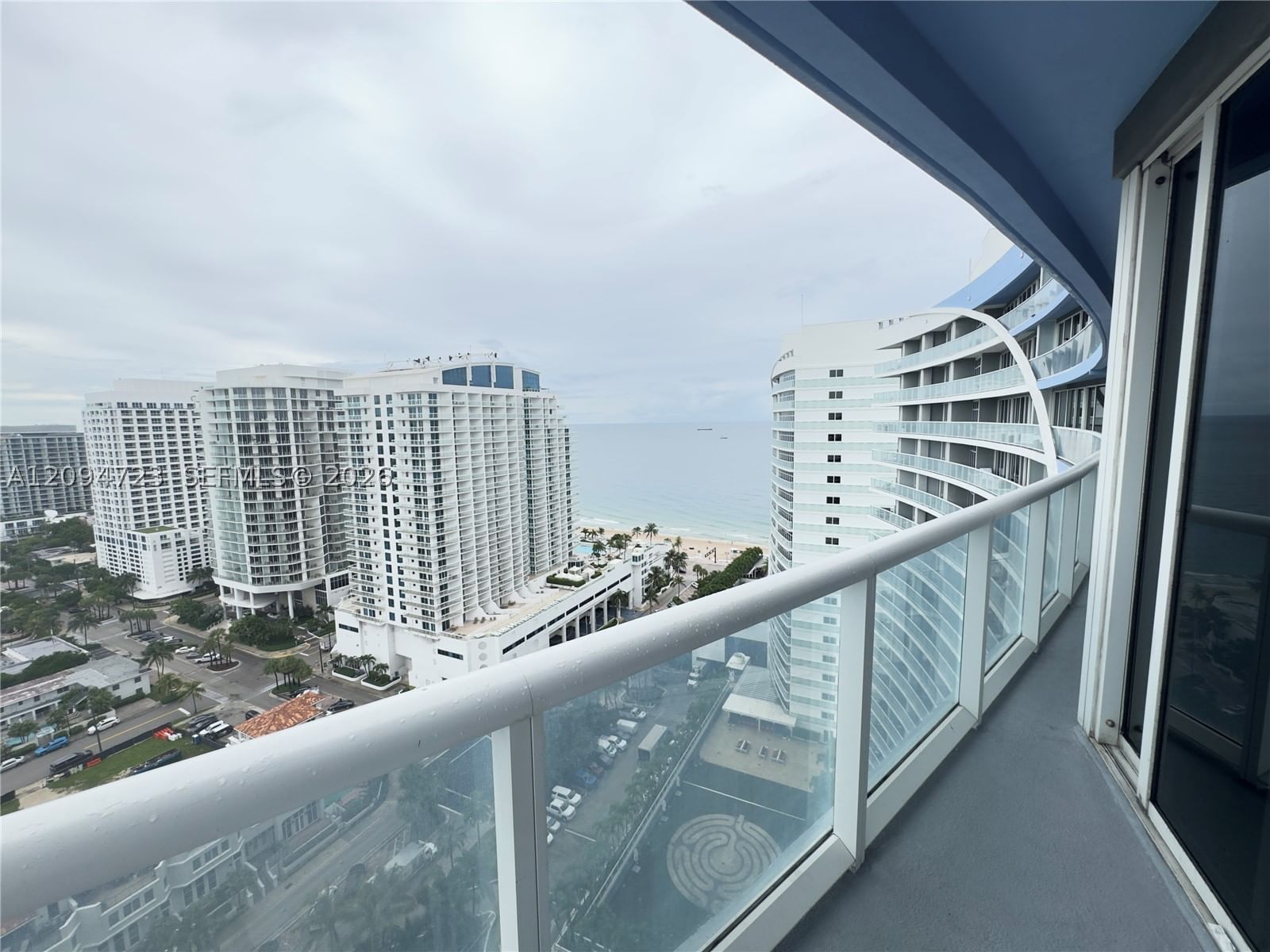 Real estate property located at 3101 Bayshore Dr #2202, Broward, Fort Lauderdale Residence, Fort Lauderdale, FL