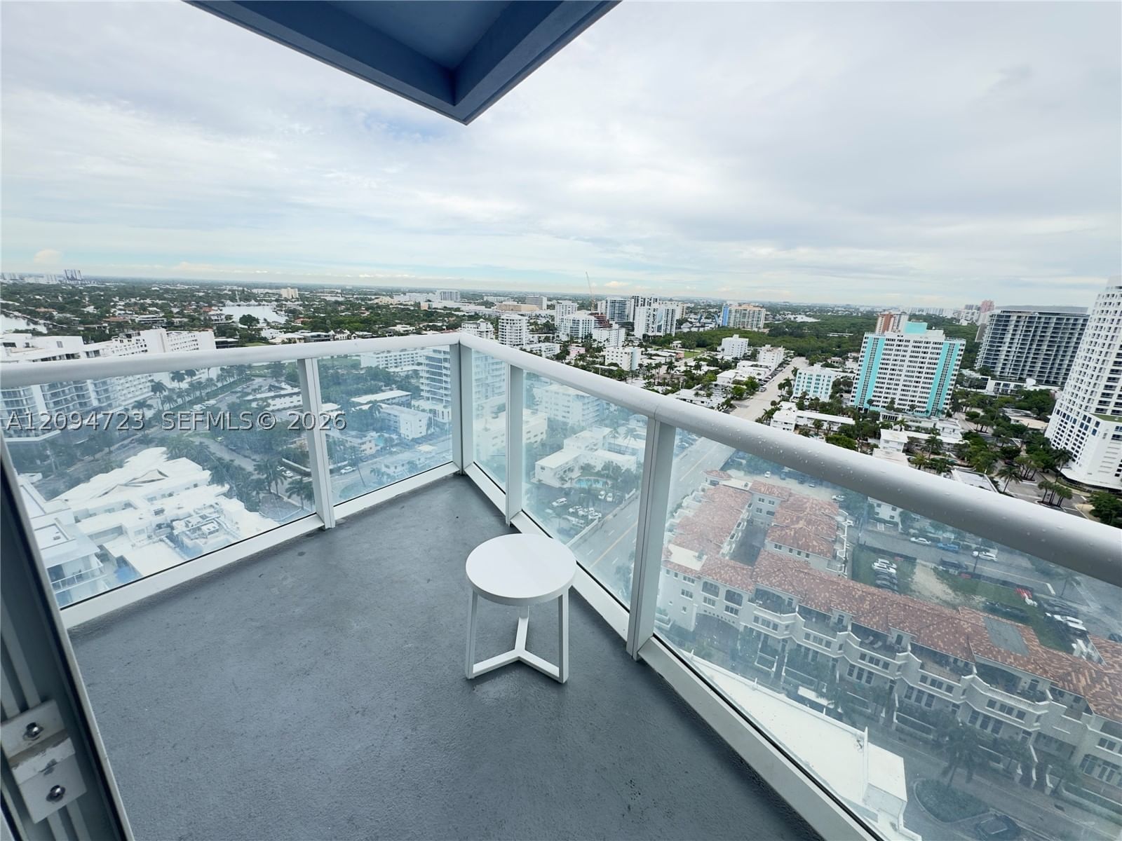 Real estate property located at 3101 Bayshore Dr #2202, Broward, Fort Lauderdale Residence, Fort Lauderdale, FL