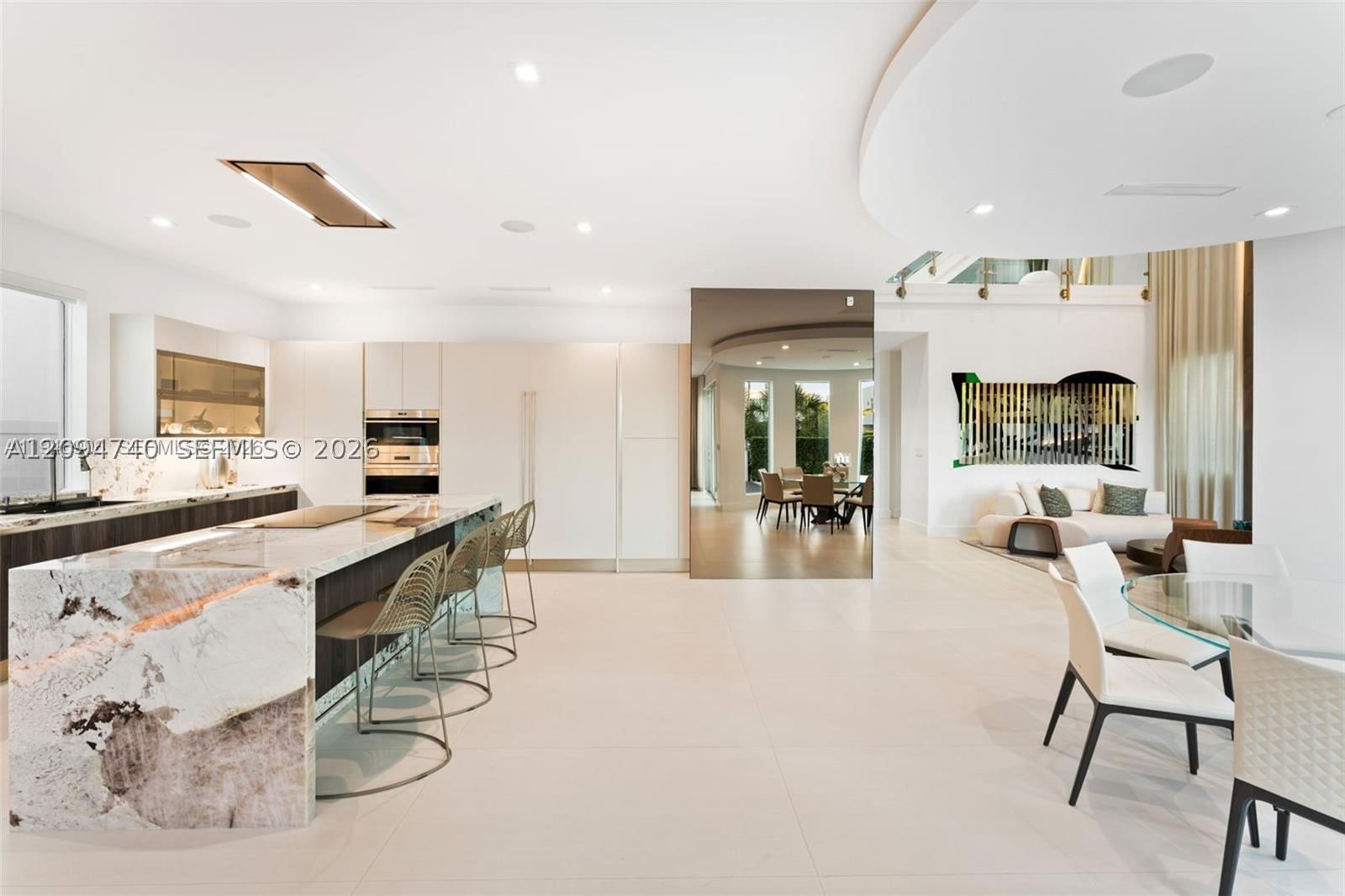 Real estate property located at 10561 67th Ter, Miami-dade, Grand Floridian Estates, Doral, FL