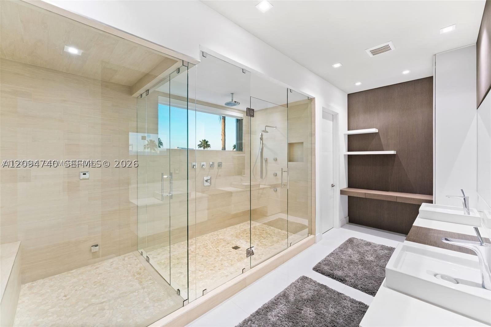 Real estate property located at 10561 67th Ter, Miami-dade, Grand Floridian Estates, Doral, FL