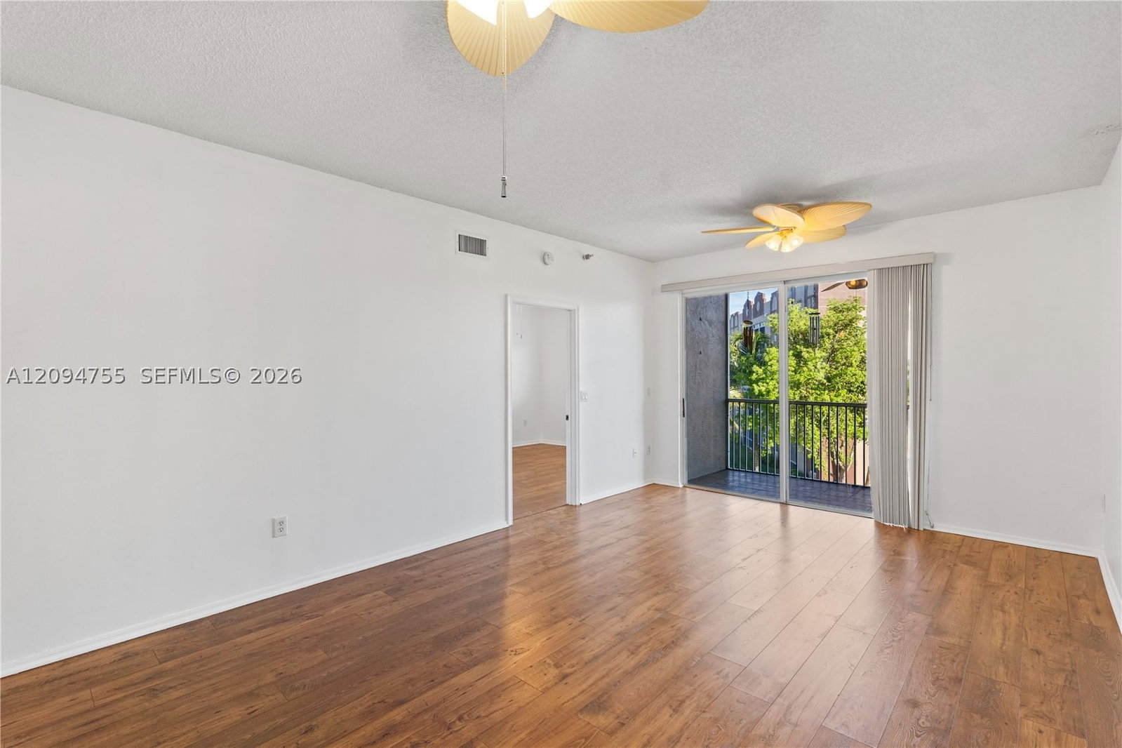 Real estate property located at 7647 Southampton Ter #314, Broward, Southampton Condominium, Tamarac, FL