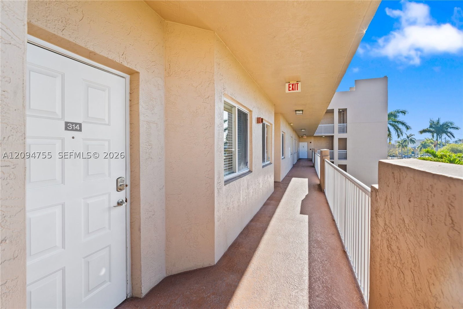 Real estate property located at 7647 Southampton Ter #314, Broward, Southampton Condominium, Tamarac, FL