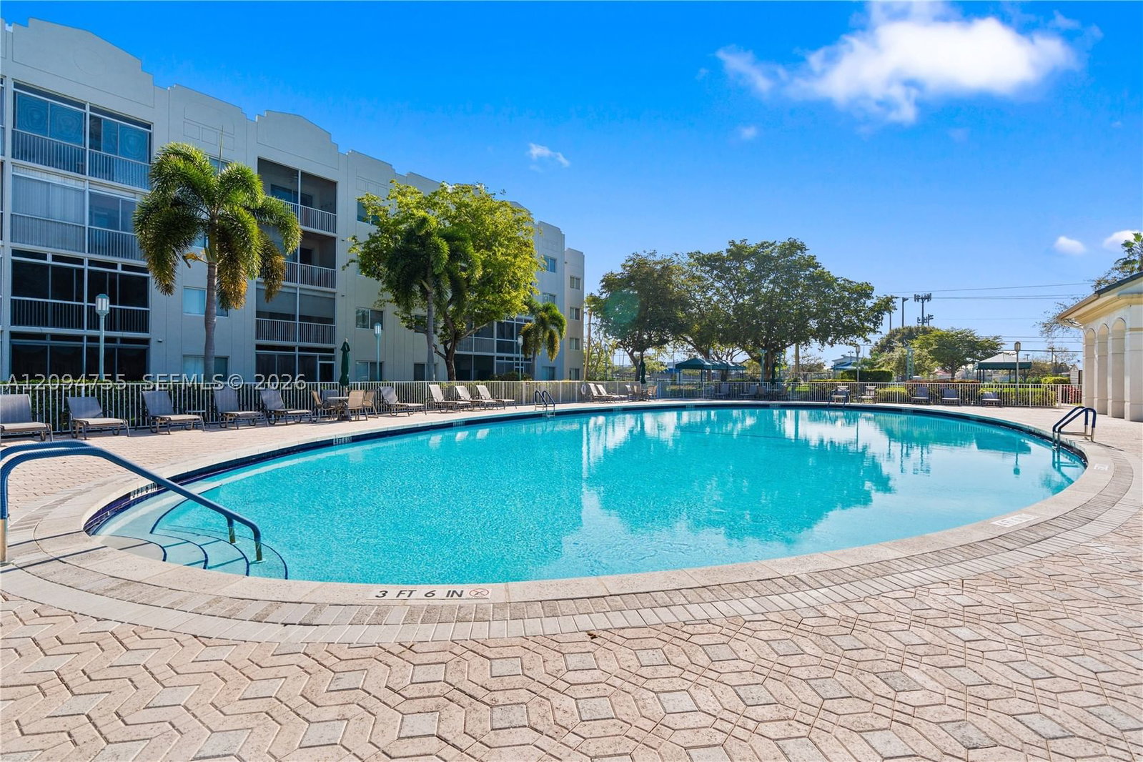 Real estate property located at 7647 Southampton Ter #314, Broward, Southampton Condominium, Tamarac, FL