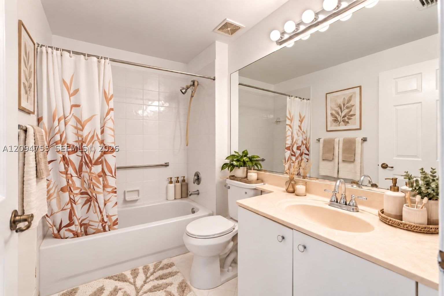 Real estate property located at 7647 Southampton Ter #314, Broward, Southampton Condominium, Tamarac, FL