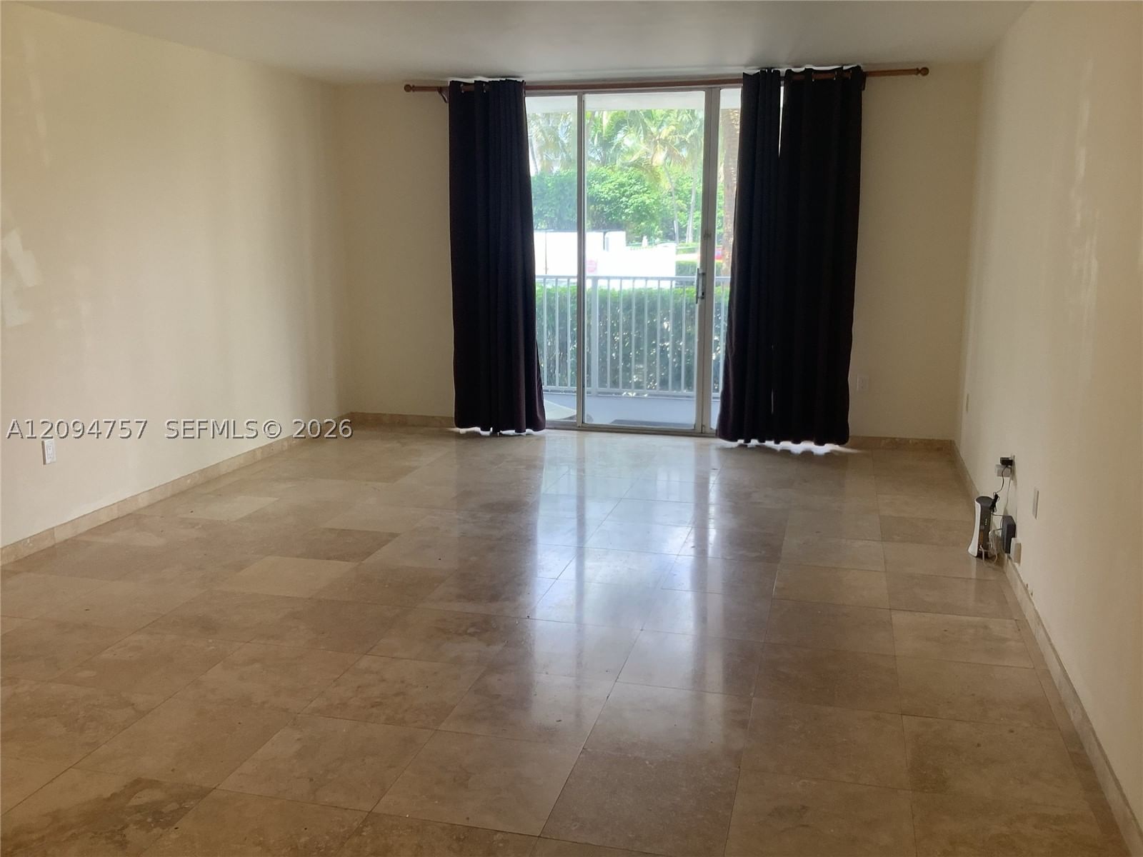 Real estate property located at 2801 183rd St #111W, Miami-dade, Admirals Port Condo West, Aventura, FL