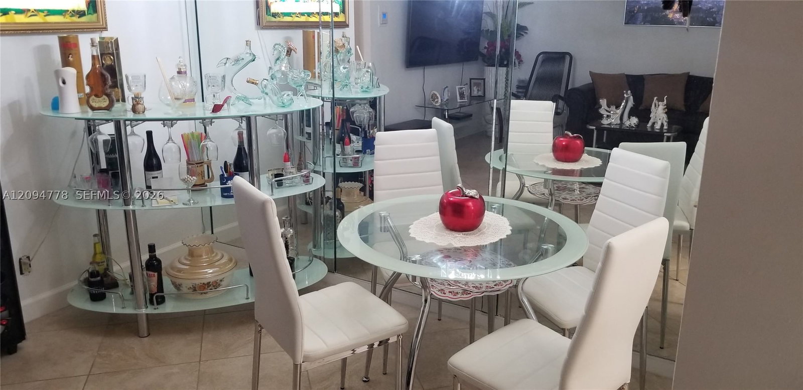 Real estate property located at 5300 Washington St H233, Broward, Beverly Hills Condo Numbe, Hollywood, FL