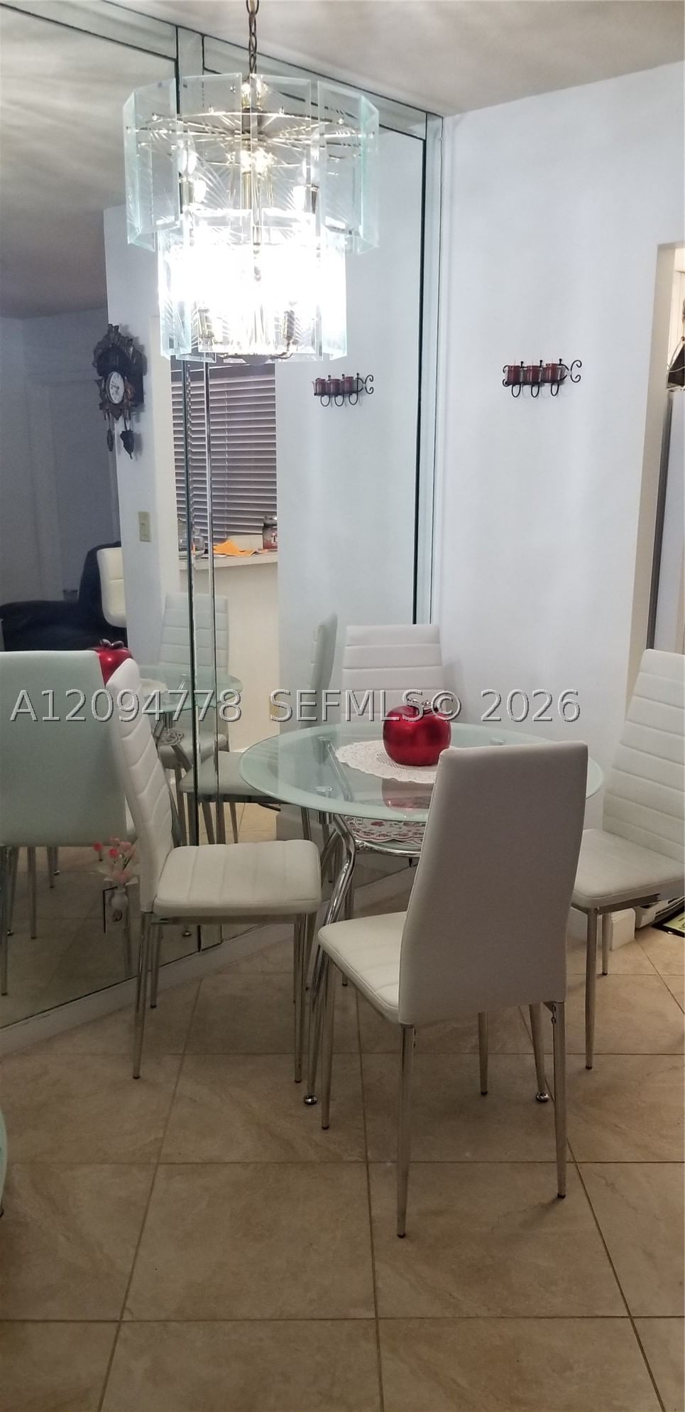 Real estate property located at 5300 Washington St H233, Broward, Beverly Hills Condo Numbe, Hollywood, FL