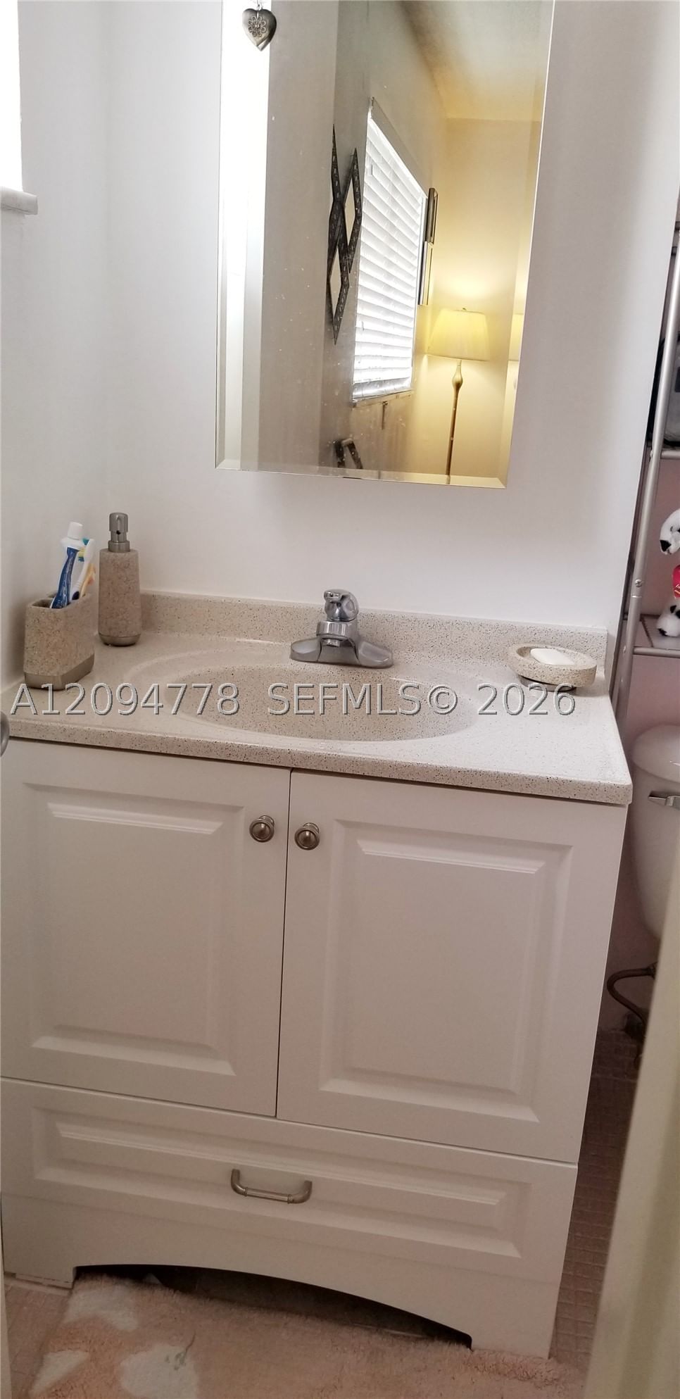 Real estate property located at 5300 Washington St H233, Broward, Beverly Hills Condo Numbe, Hollywood, FL