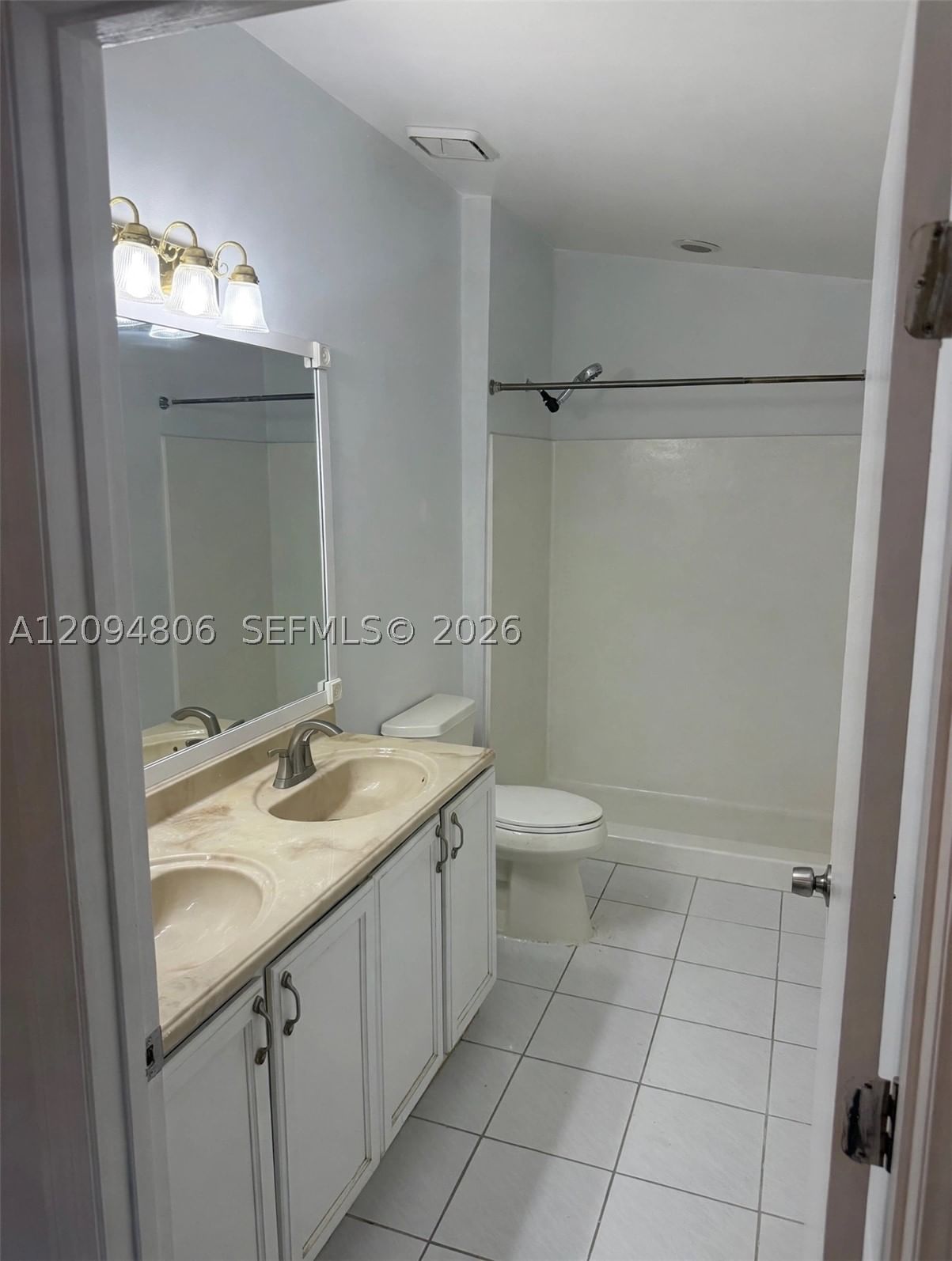 Real estate property located at 33 Bentwater Cir, Palm Beach, Boynton Lakes 6-a, Boynton Beach, FL
