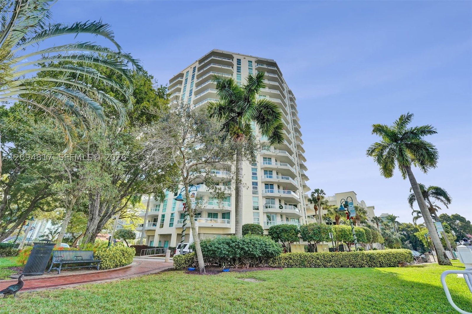 Real estate property located at 401 4th Ave #301, Broward, Esplanade On The New Rive, Fort Lauderdale, FL