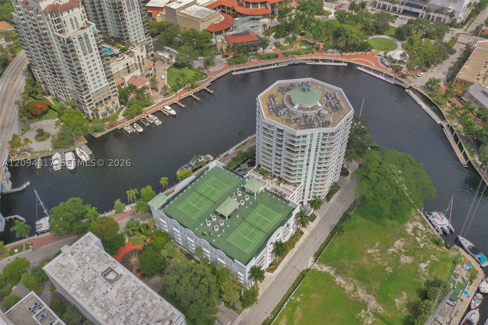 Real estate property located at 401 4th Ave #301, Broward, Esplanade On The New Rive, Fort Lauderdale, FL