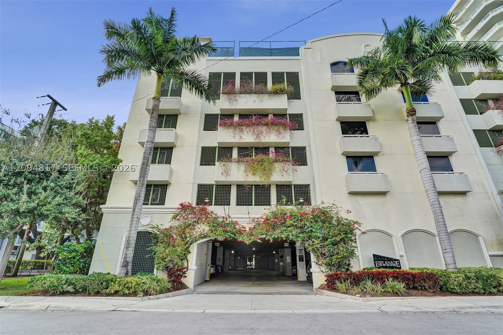 Real estate property located at 401 4th Ave #301, Broward, Esplanade On The New Rive, Fort Lauderdale, FL