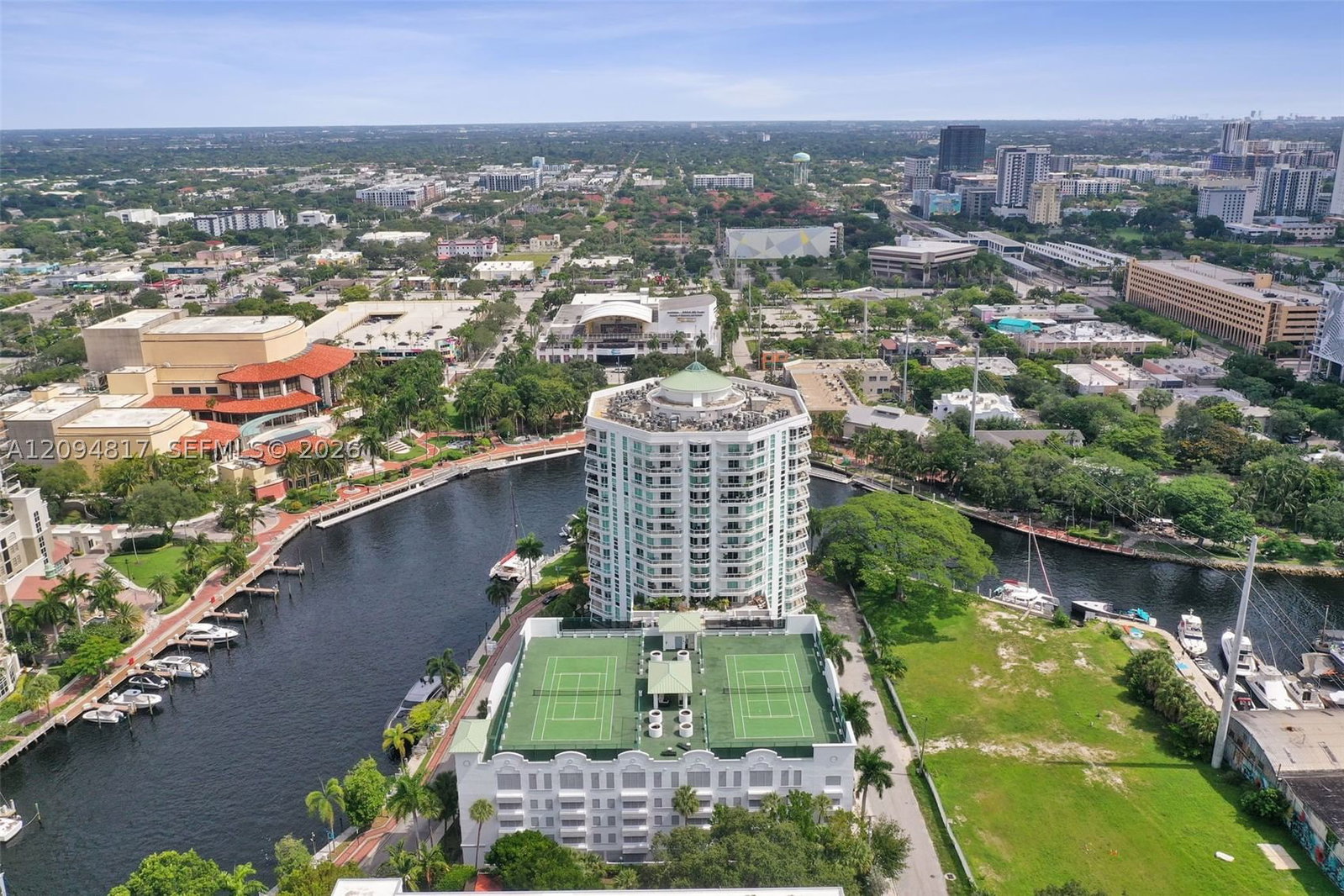 Real estate property located at 401 4th Ave #301, Broward, Esplanade On The New Rive, Fort Lauderdale, FL