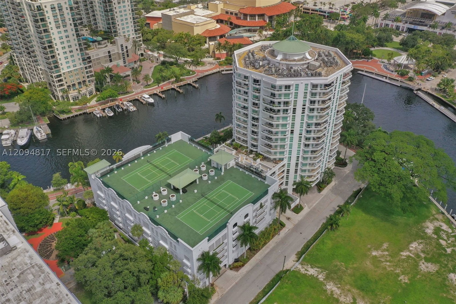 Real estate property located at 401 4th Ave #301, Broward, Esplanade On The New Rive, Fort Lauderdale, FL
