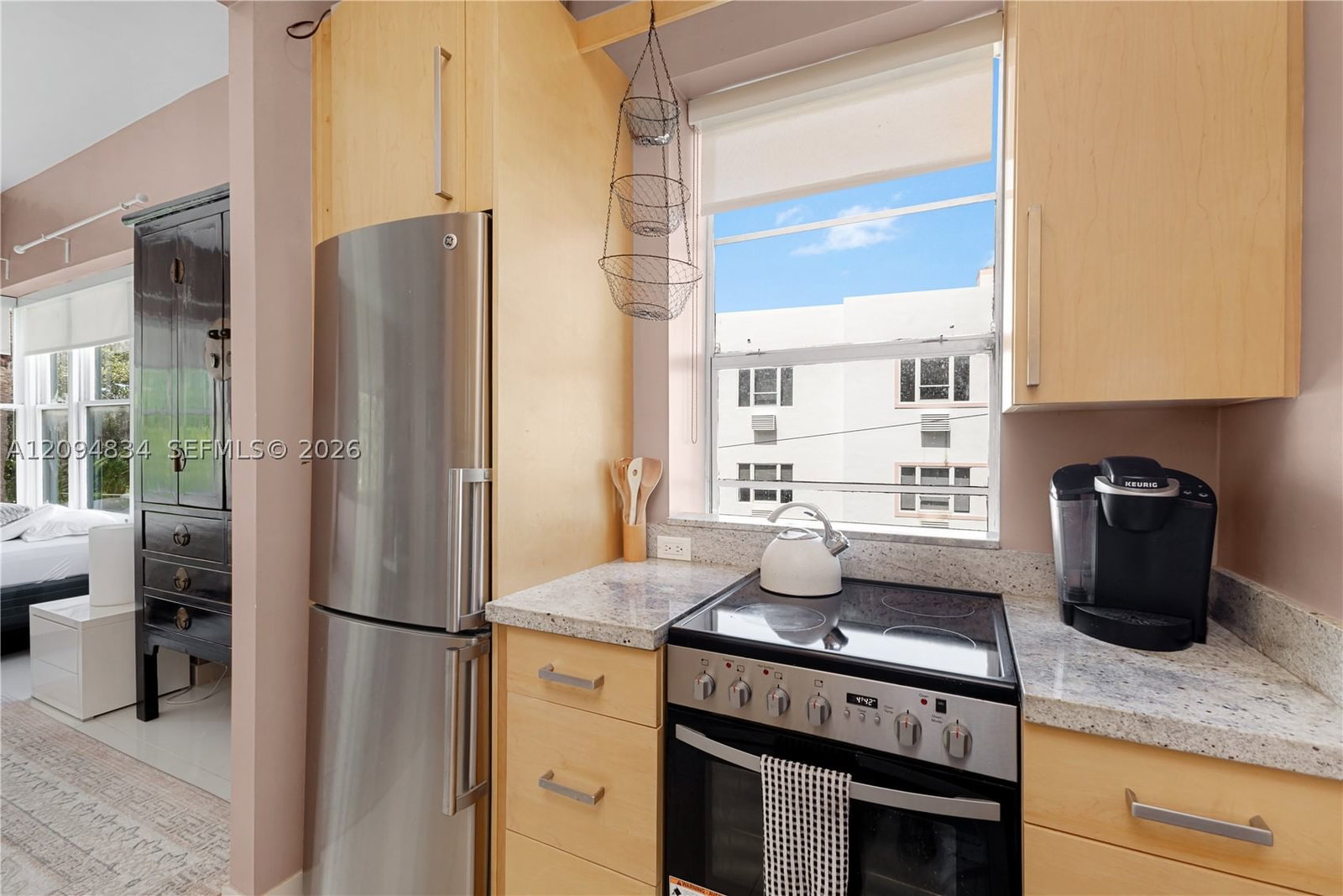 Real estate property located at 2421 Lake Pancoast Dr #3B, Miami-dade, Helen Mar Condo, Miami Beach, FL
