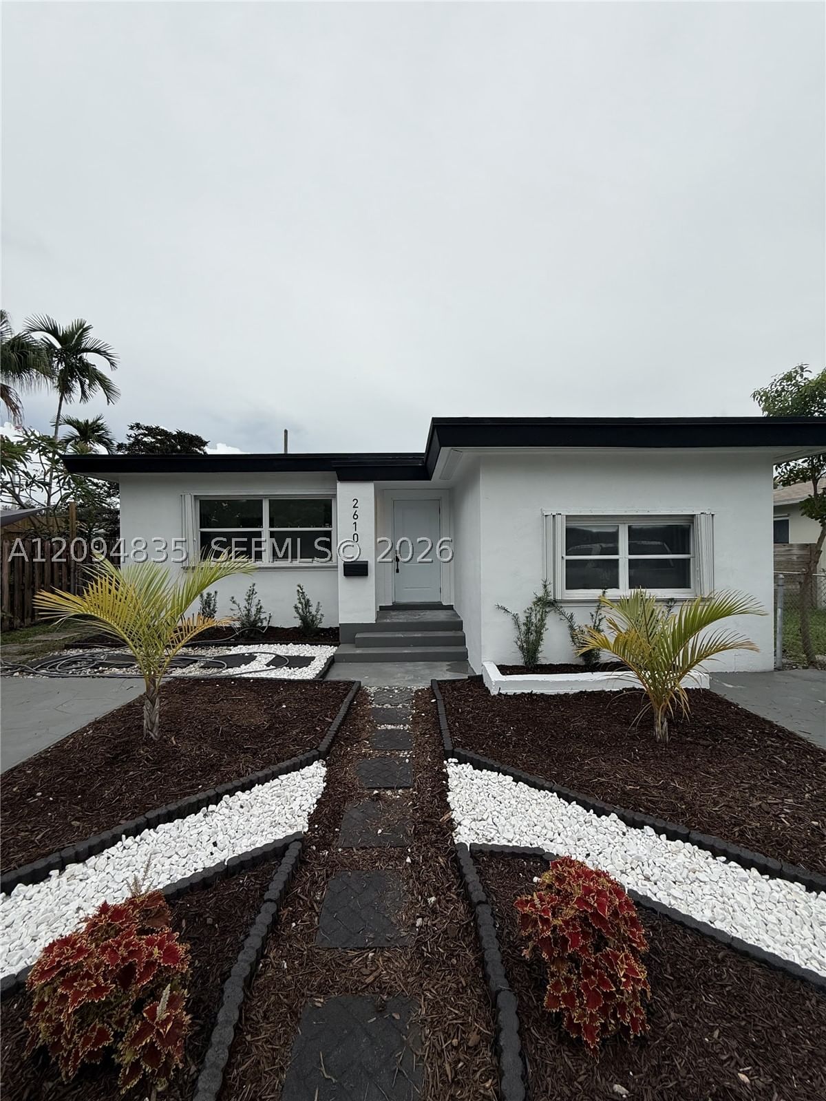 Real estate property located at 2610 Pierce St, Broward, Hollywood Little Ranches, Hollywood, FL