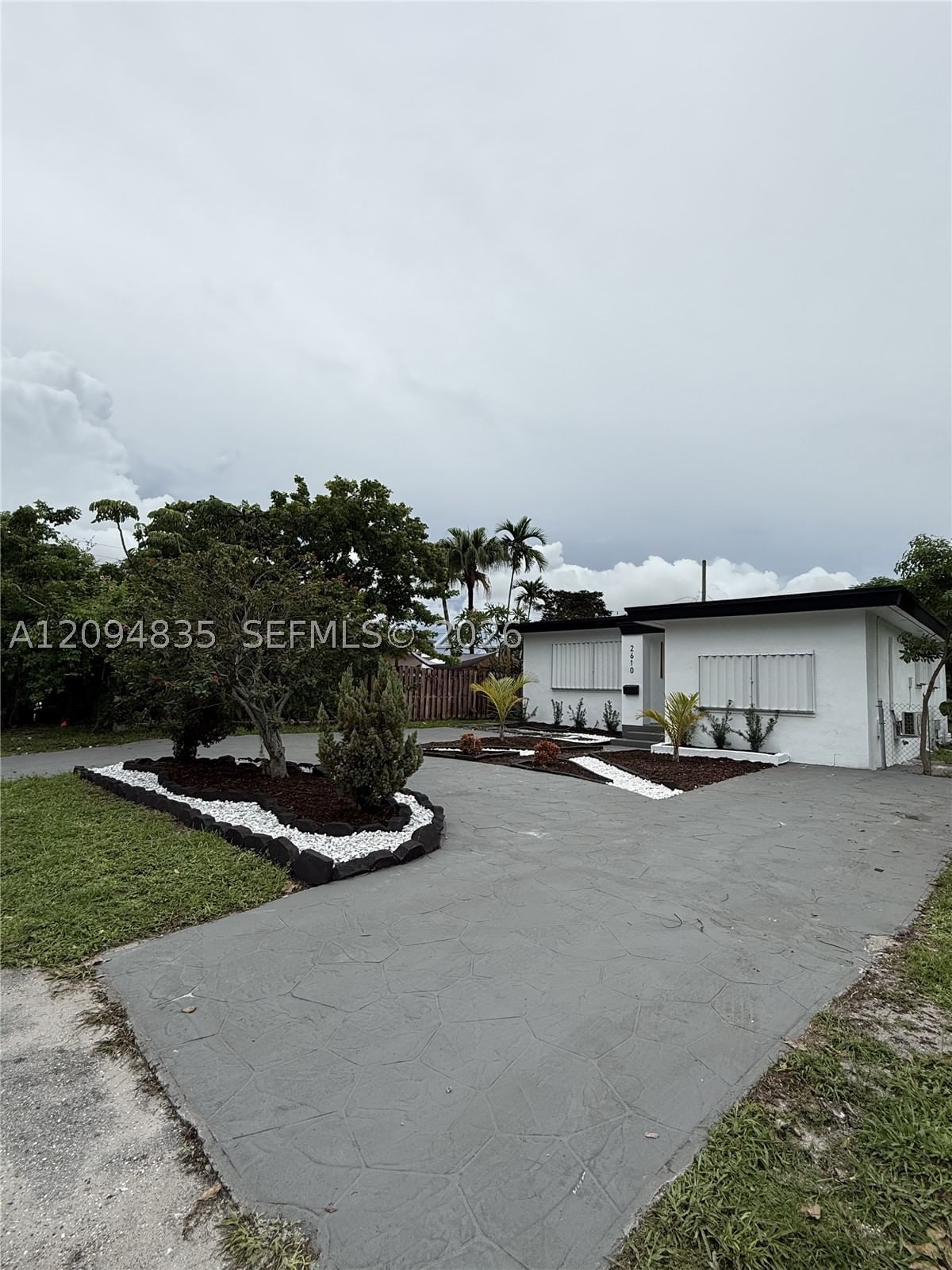 Real estate property located at 2610 Pierce St, Broward, Hollywood Little Ranches, Hollywood, FL