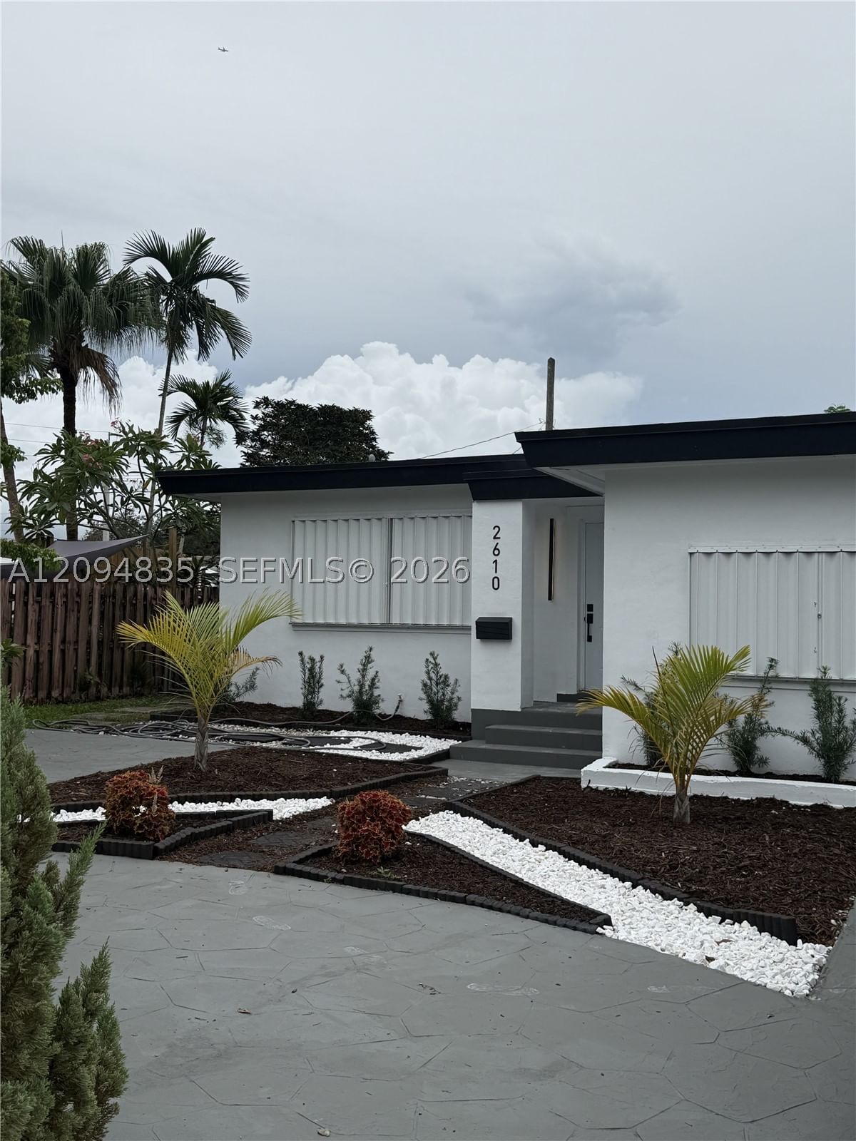 Real estate property located at 2610 Pierce St, Broward, Hollywood Little Ranches, Hollywood, FL