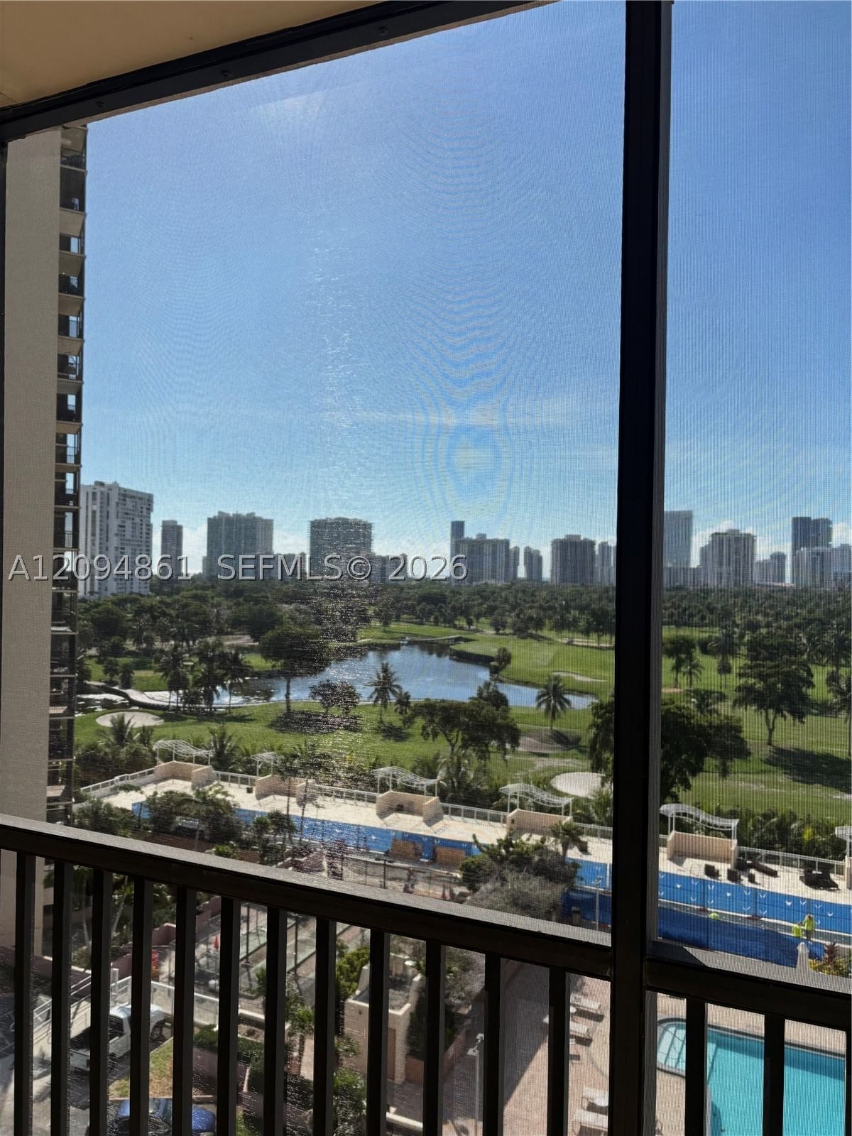 Real estate property located at 20301 Country Club Dr #1025, Miami-dade, Coronado Condo- Tower Ii, Aventura, FL