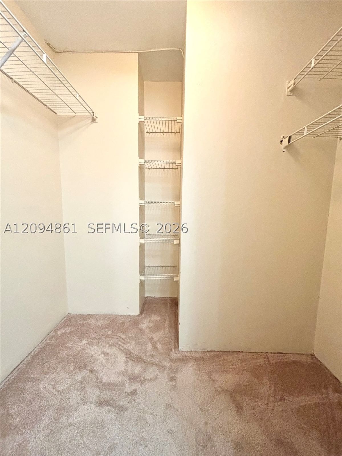 Real estate property located at 20301 Country Club Dr #1025, Miami-dade, Coronado Condo- Tower Ii, Aventura, FL