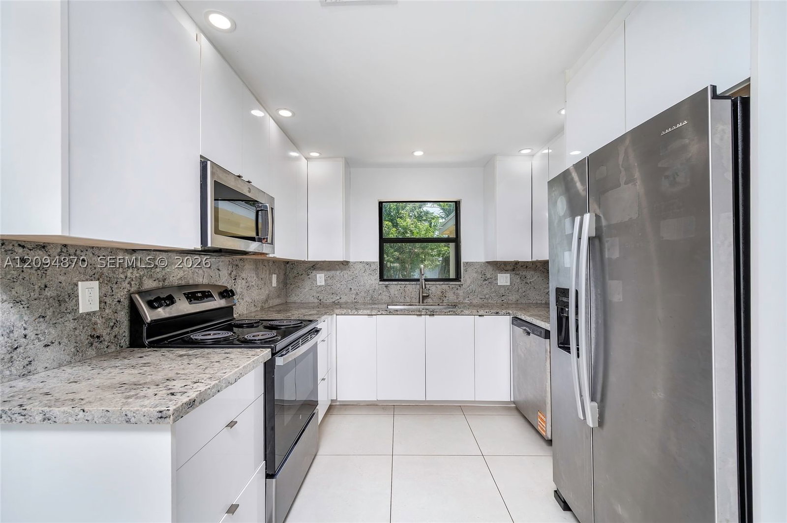 Real estate property located at 2106 Plunkett Ct, Broward, Sunnyside Estates, Hollywood, FL